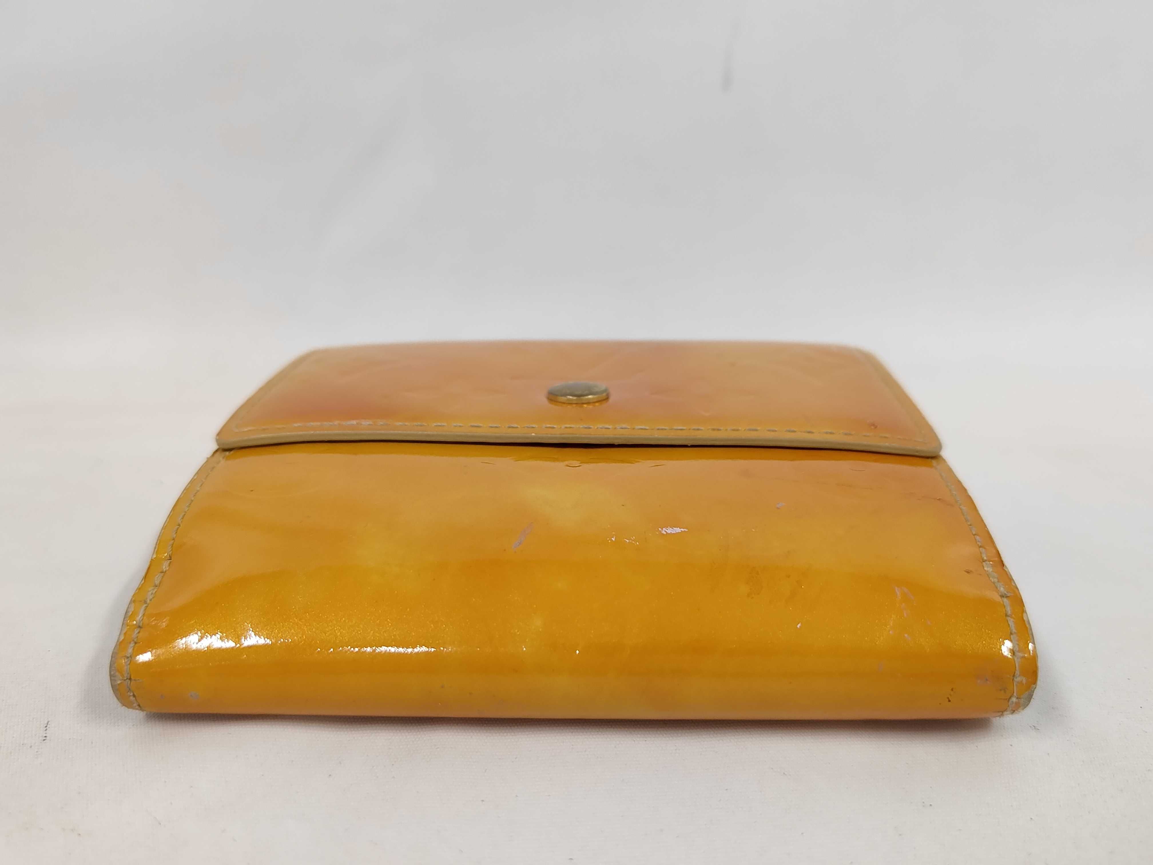 Vernis / Vernis / Porte Monnaie Billet Carte Credit / M91349 / TH0023 / Folding Wallet / Enamel Wallet — view 4