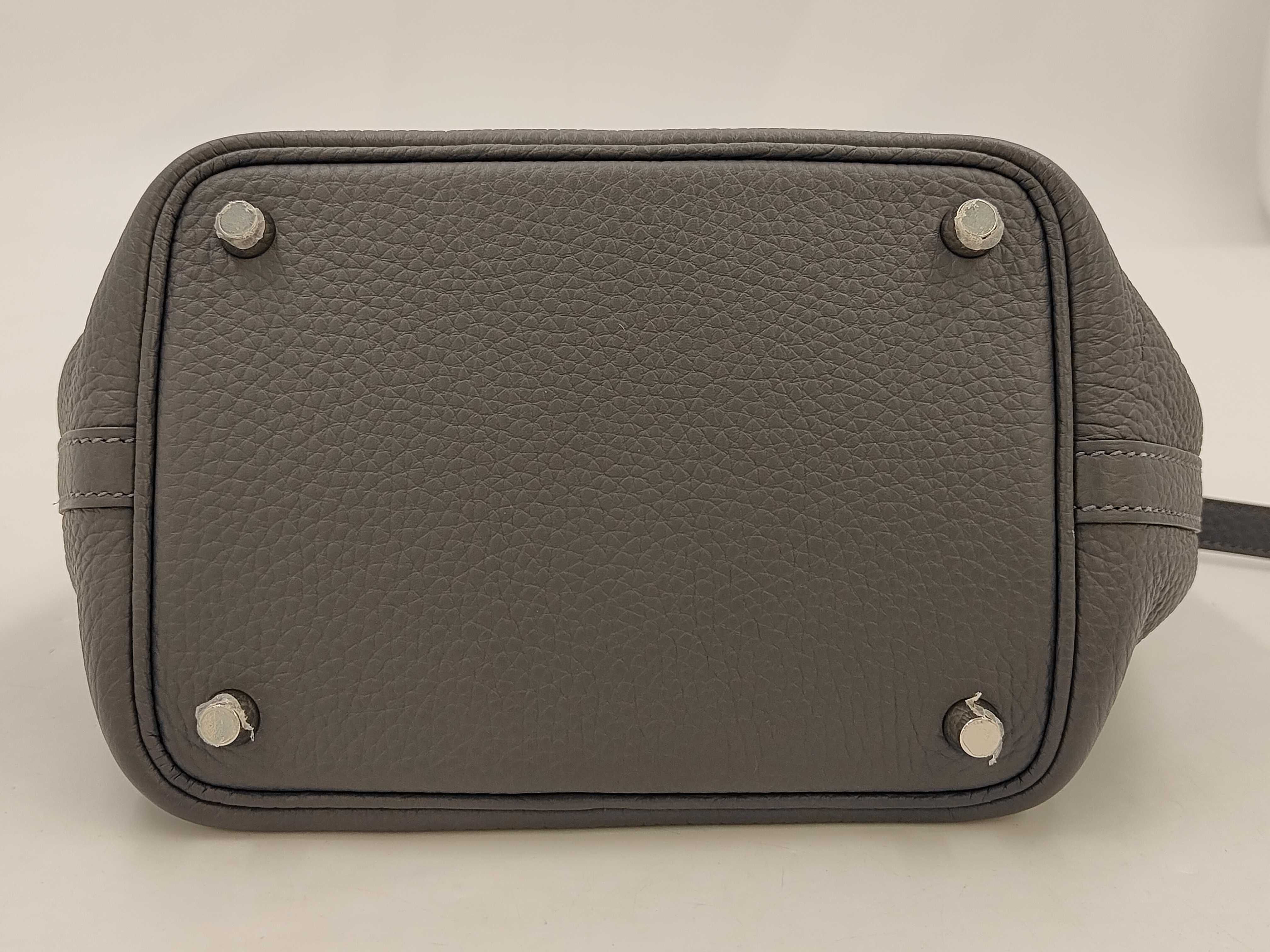 Picotin Lock 18 Gray Handbag — view 7
