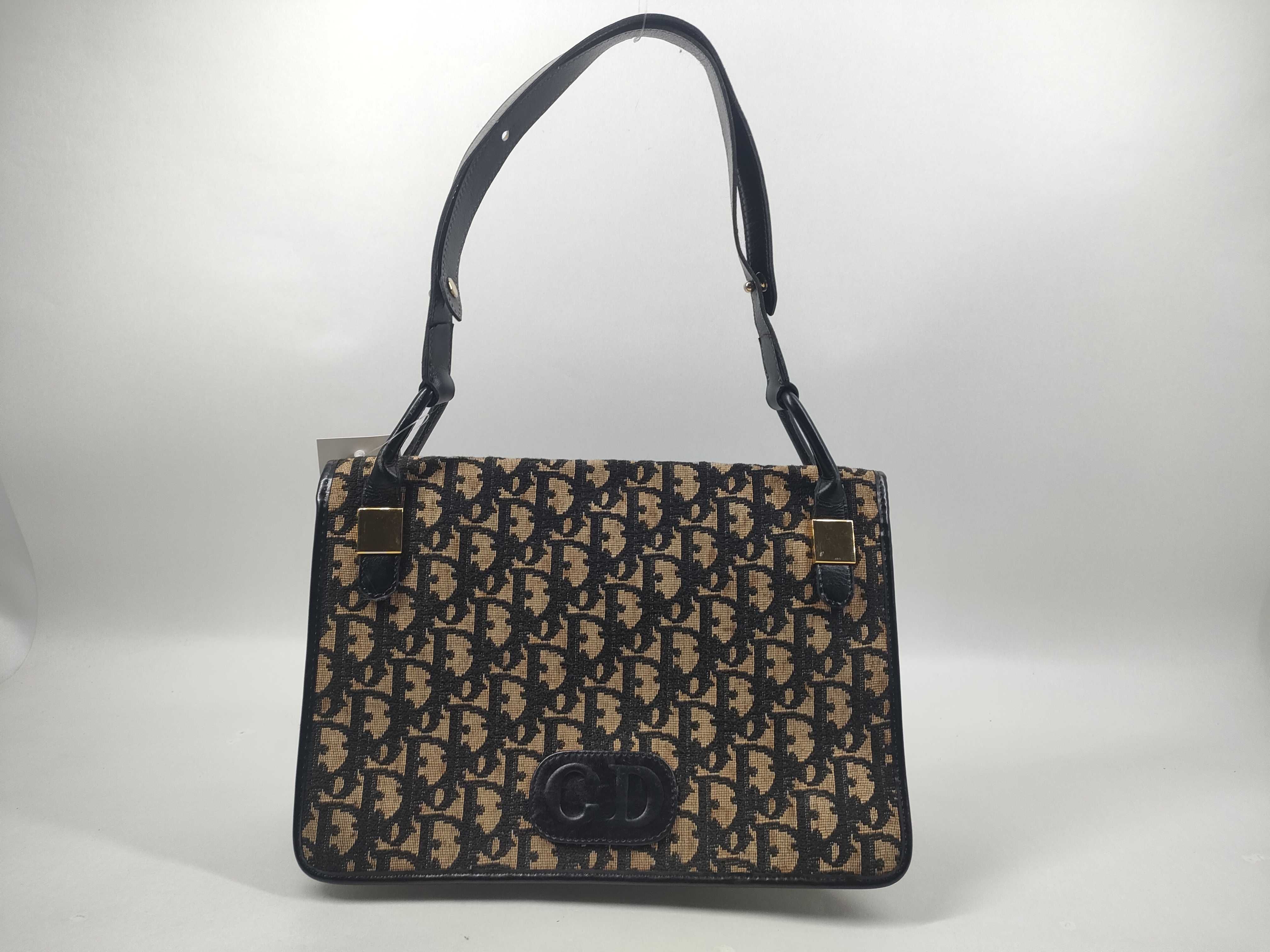 Trotter CD Logo Trotter Shoulder Bag