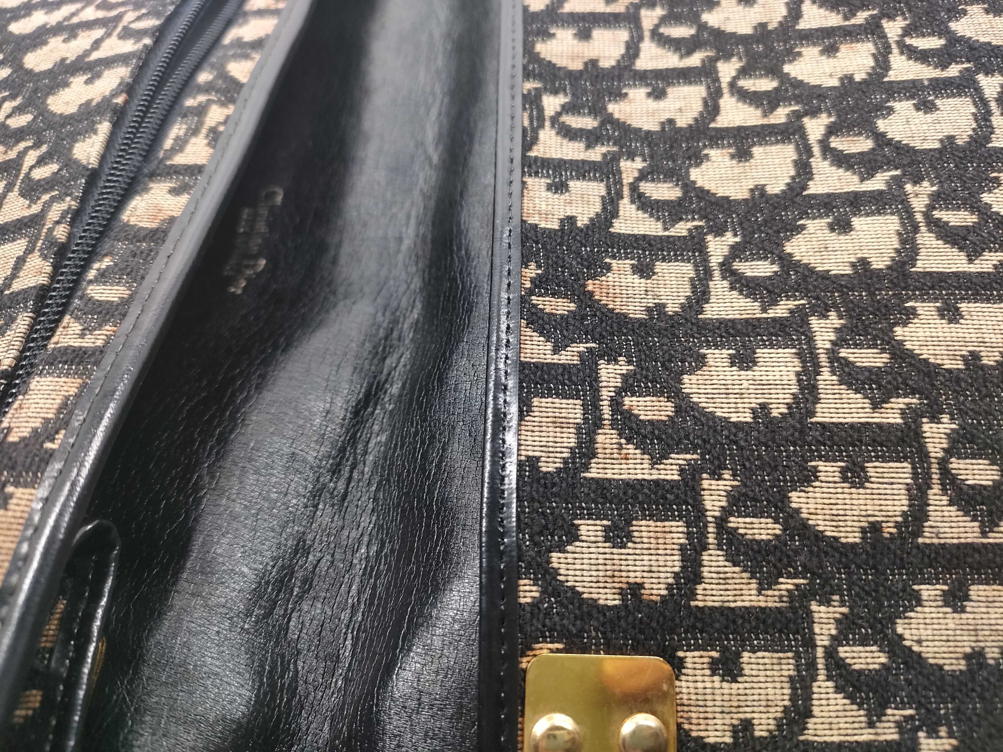 Trotter CD Logo Trotter Shoulder Bag — view 13