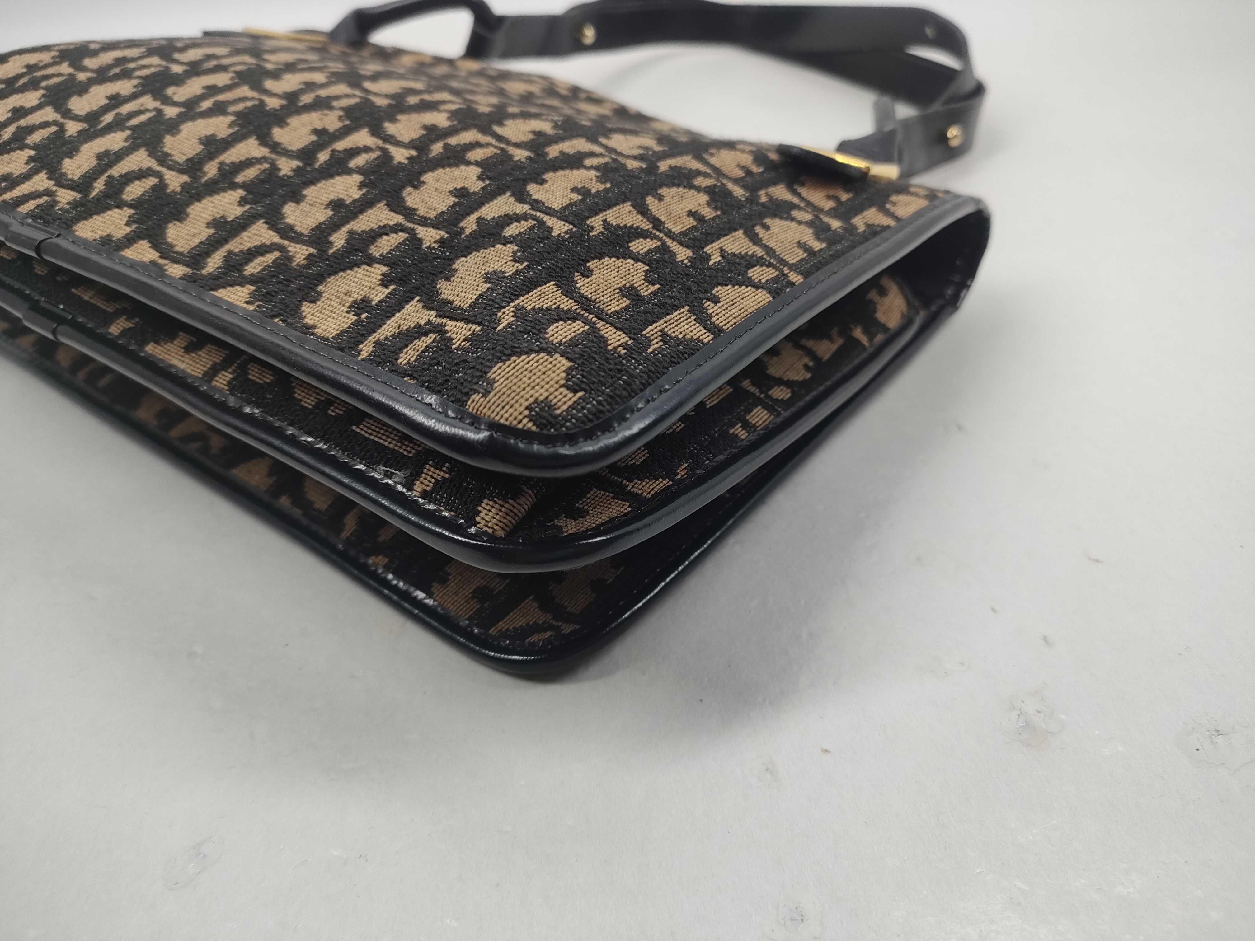 Trotter CD Logo Trotter Shoulder Bag — view 6