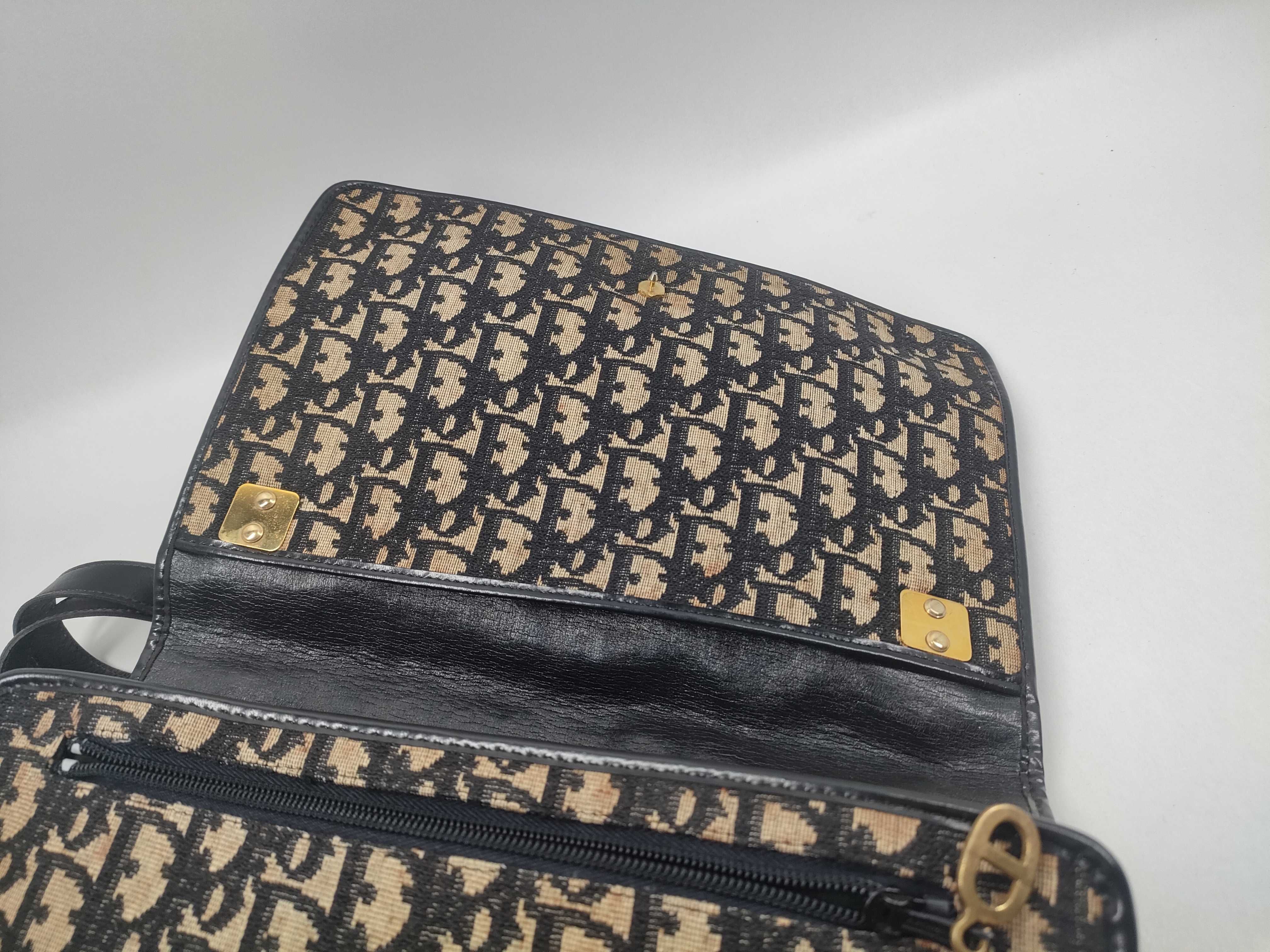 Trotter CD Logo Trotter Shoulder Bag — view 8