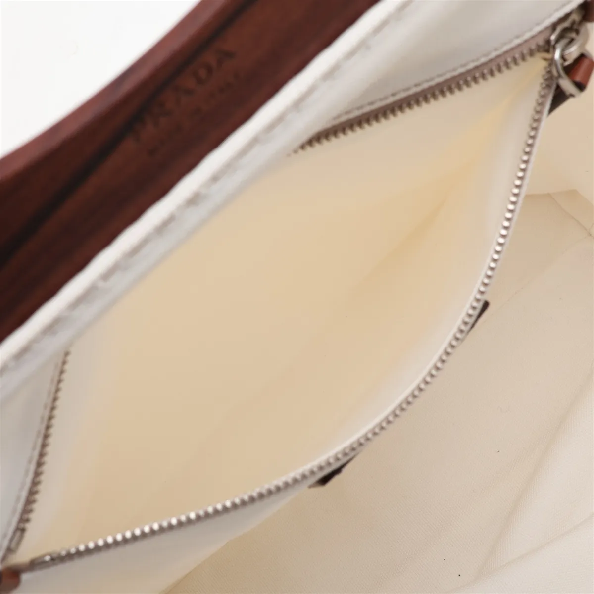 Canapa 1BG349 Canvas 2-Way Handbag White (Unsigned Guarantee Card Included) — view 9