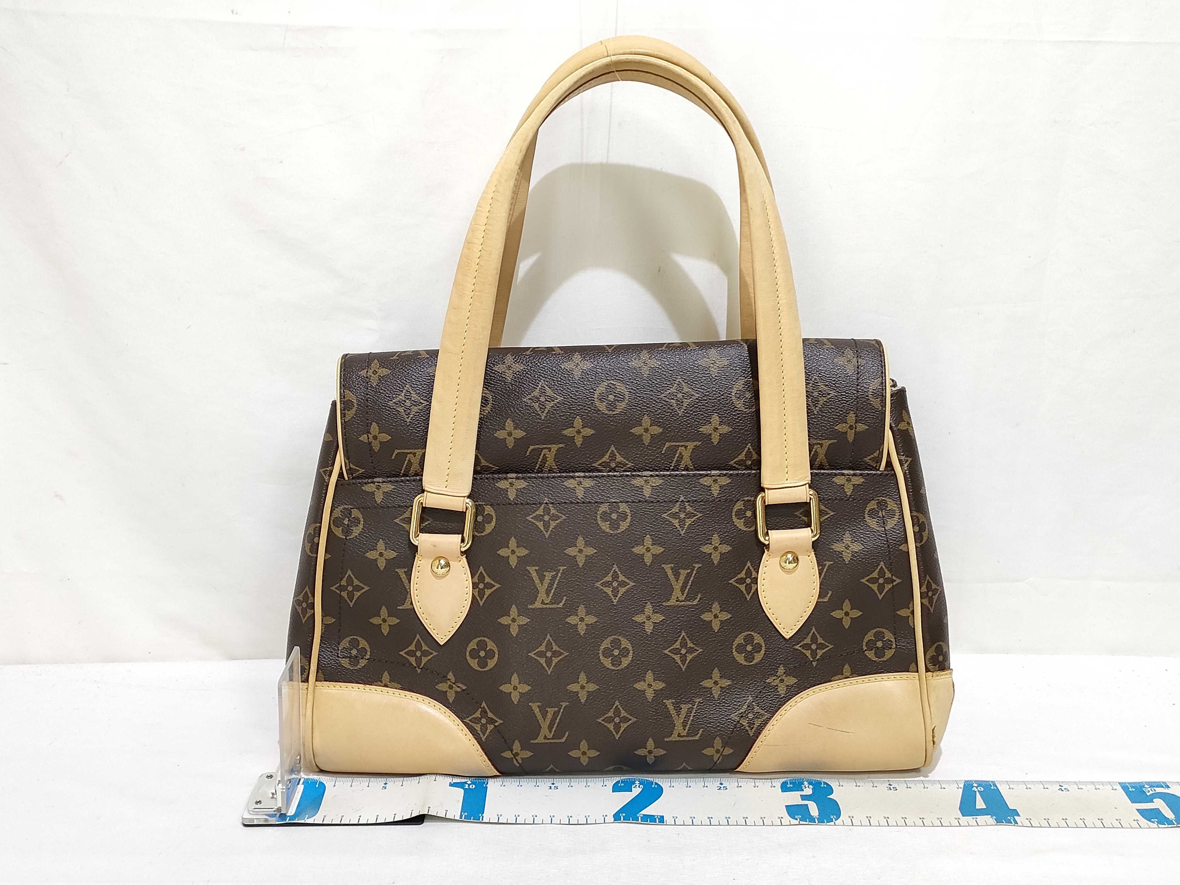 Monogram Louis Vuitton Beverly GM M40120 Handbag — view 2