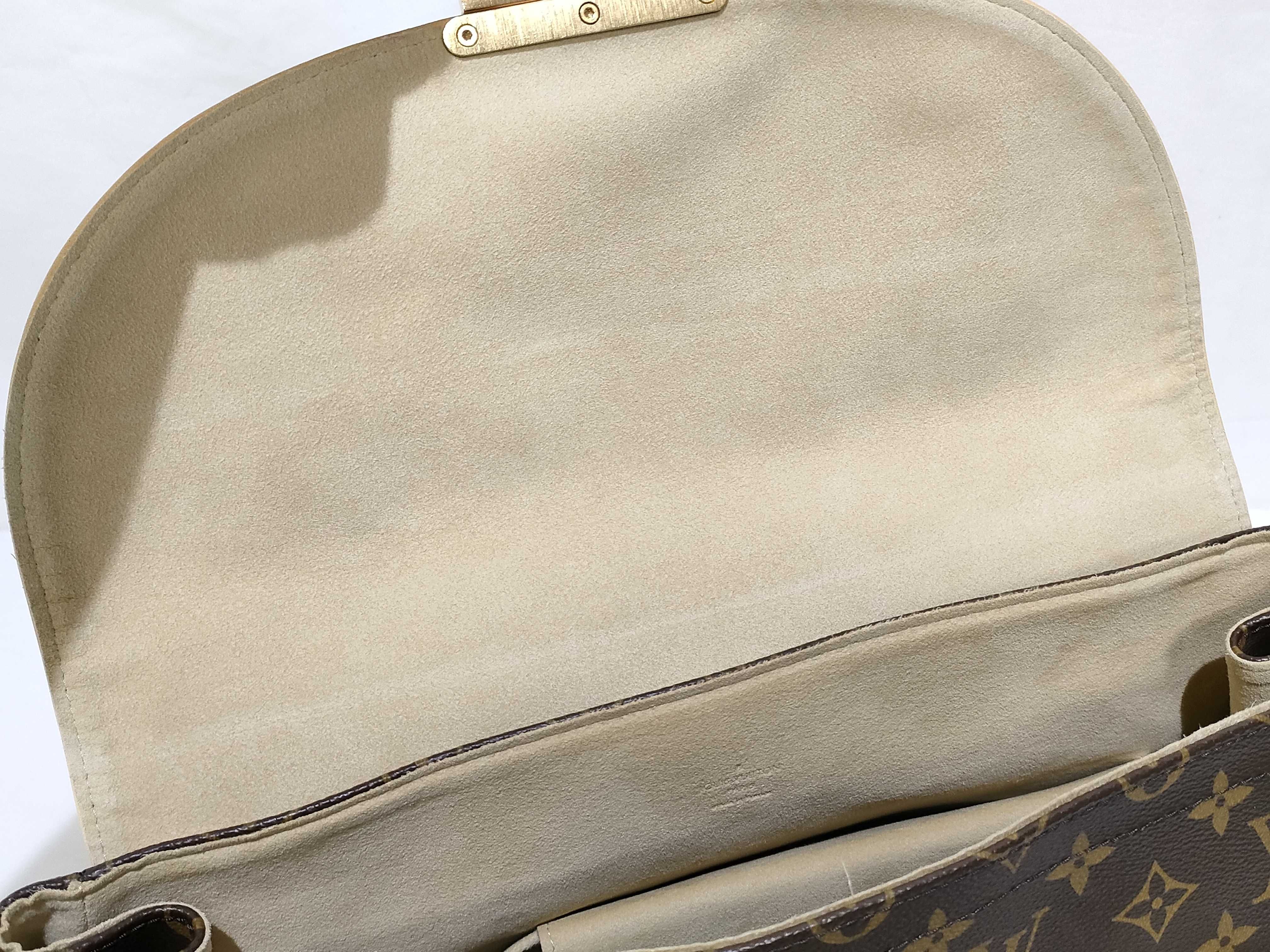 Monogram Louis Vuitton Beverly GM M40120 Handbag — view 12