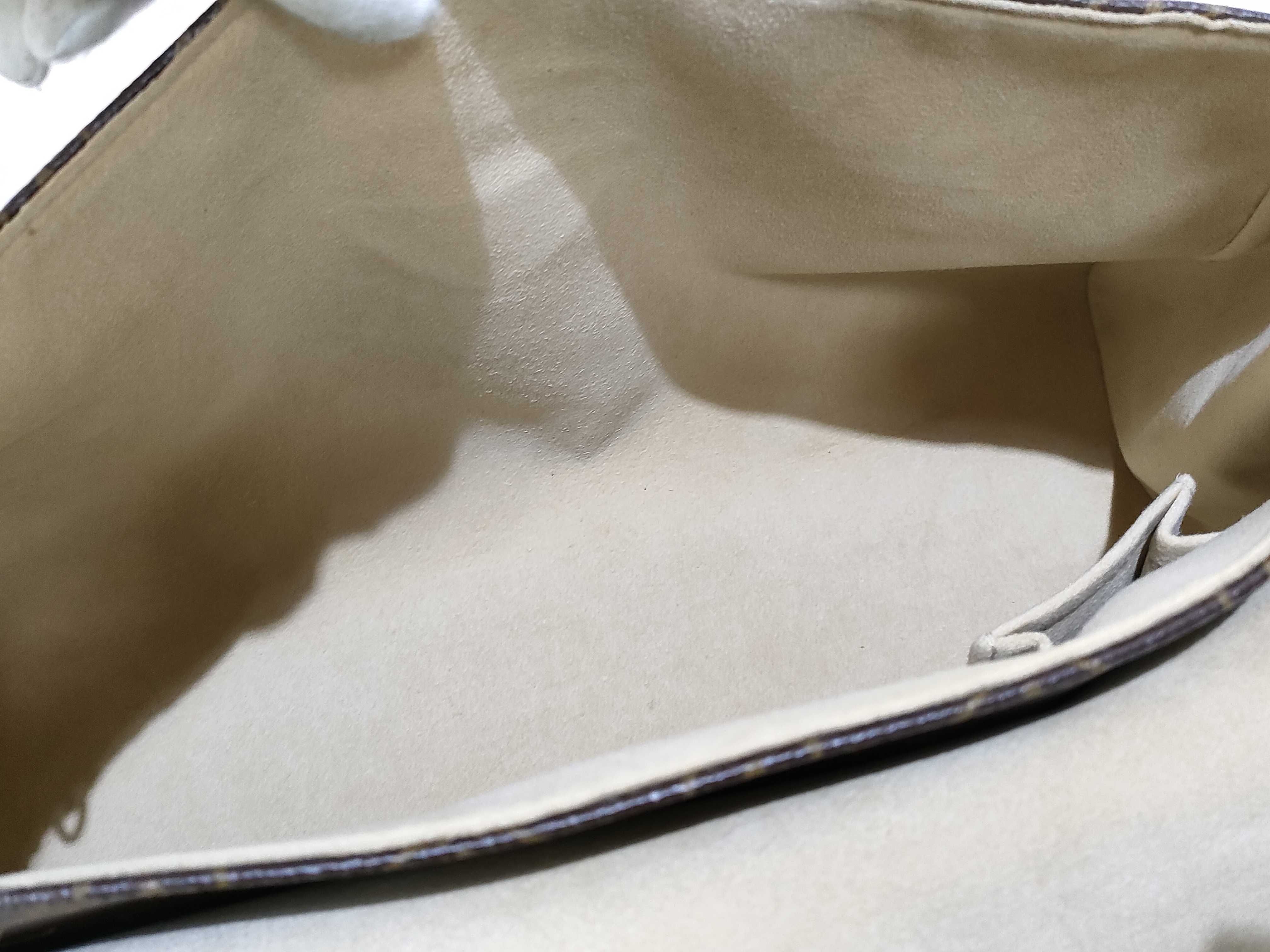 Monogram Louis Vuitton Beverly GM M40120 Handbag — view 8