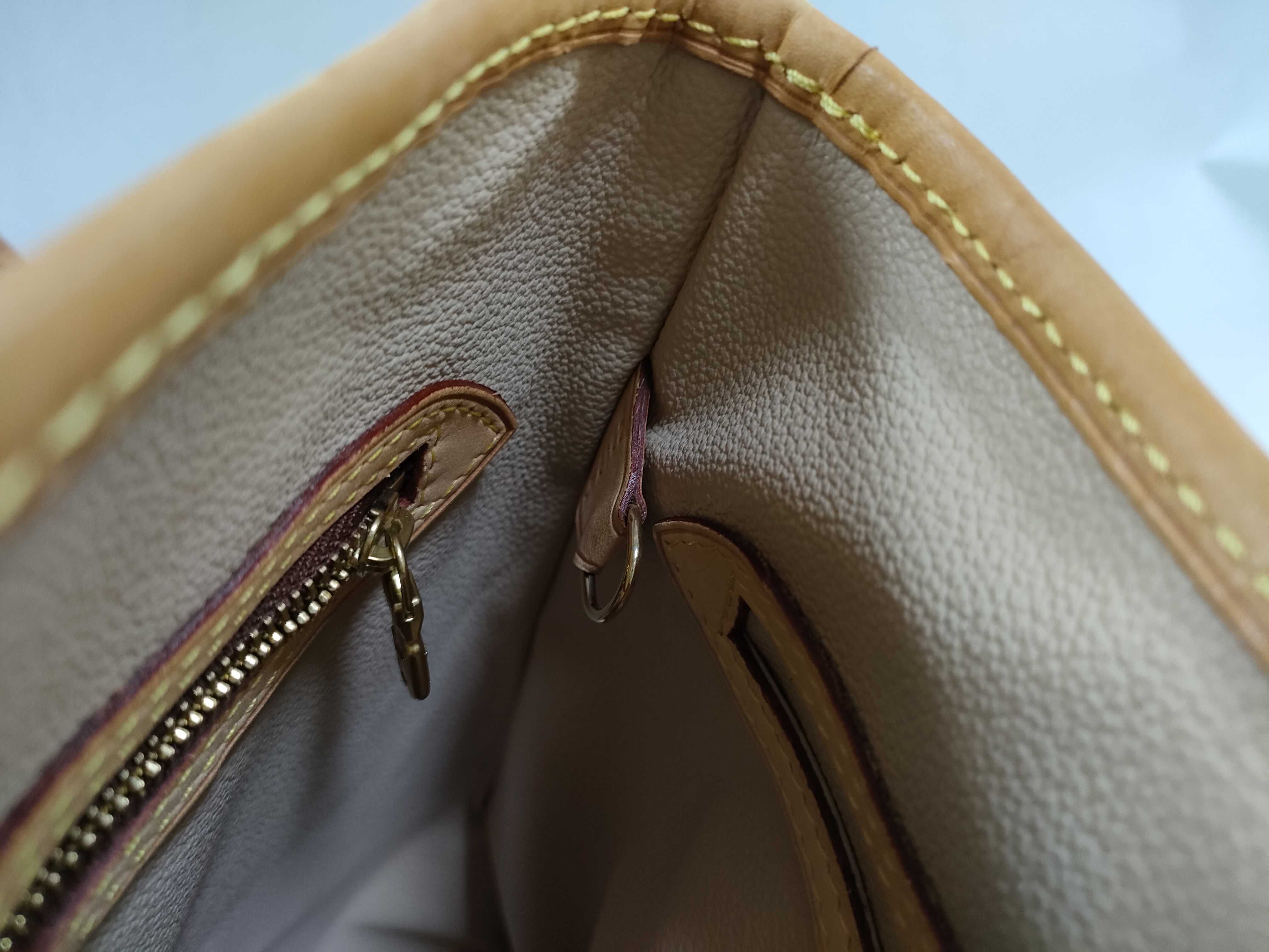 Monogram Bucket PM M42238 OK3142 Brown Tote Bag — view 11