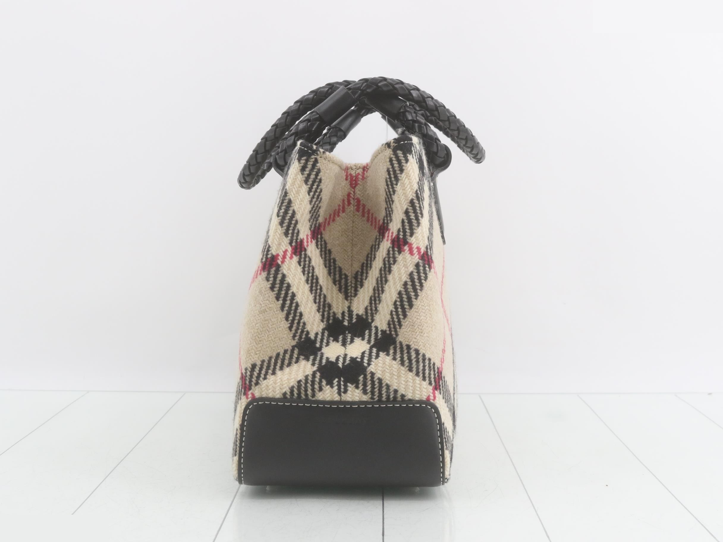 Other lines: Bags/Shoulder bags, Black, Felt — view 3