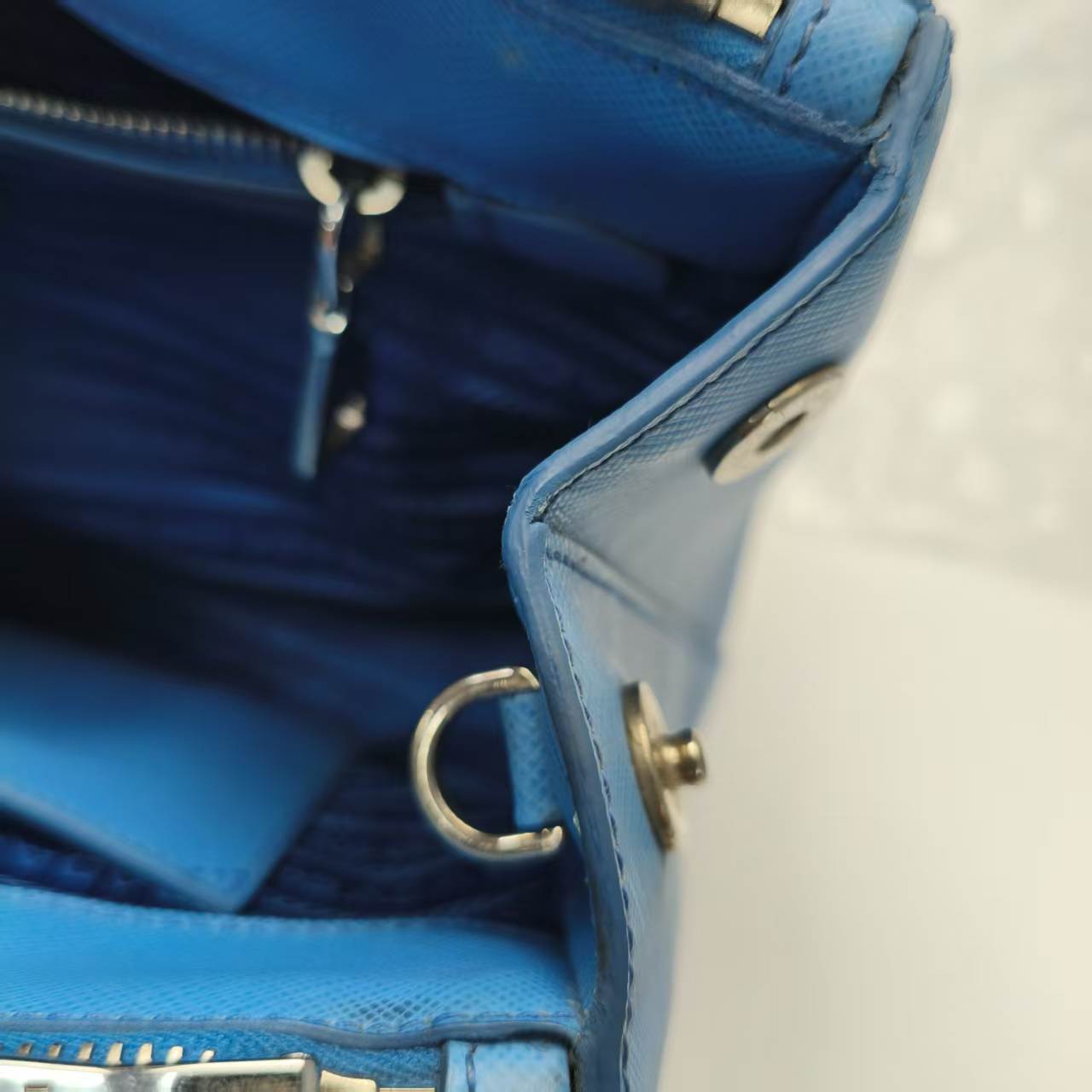 【*Shipped from: China*】PRADA Leather Shoulder Bag — view 13