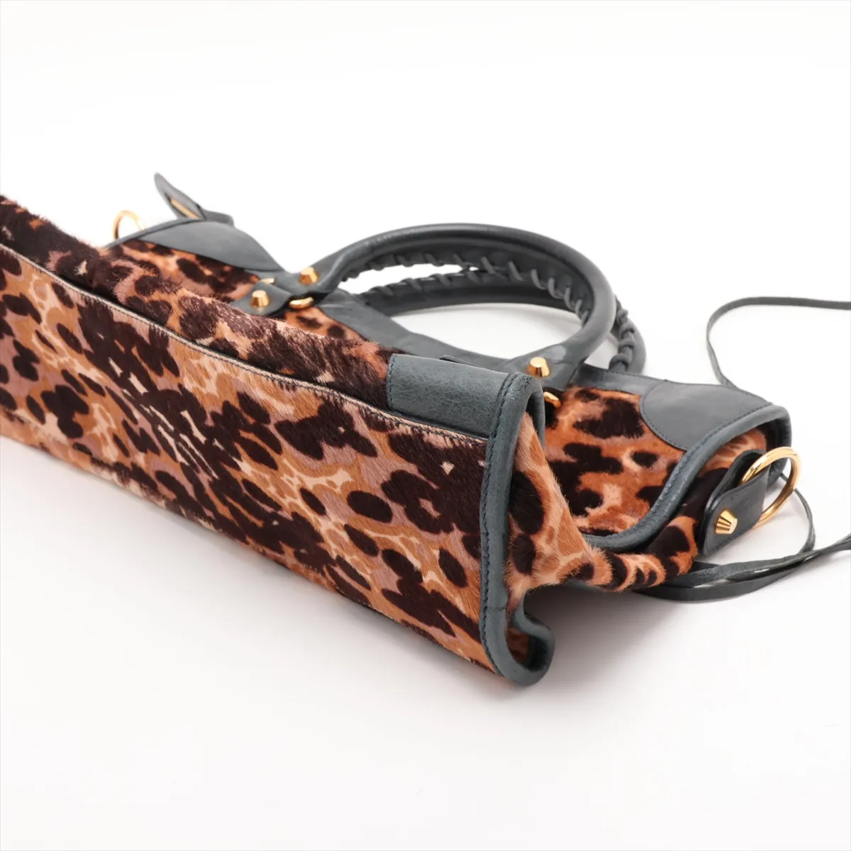 The City 115748 Calf Hair x Leather 2-Way Handbag Leopard Print with Mirror — view 3