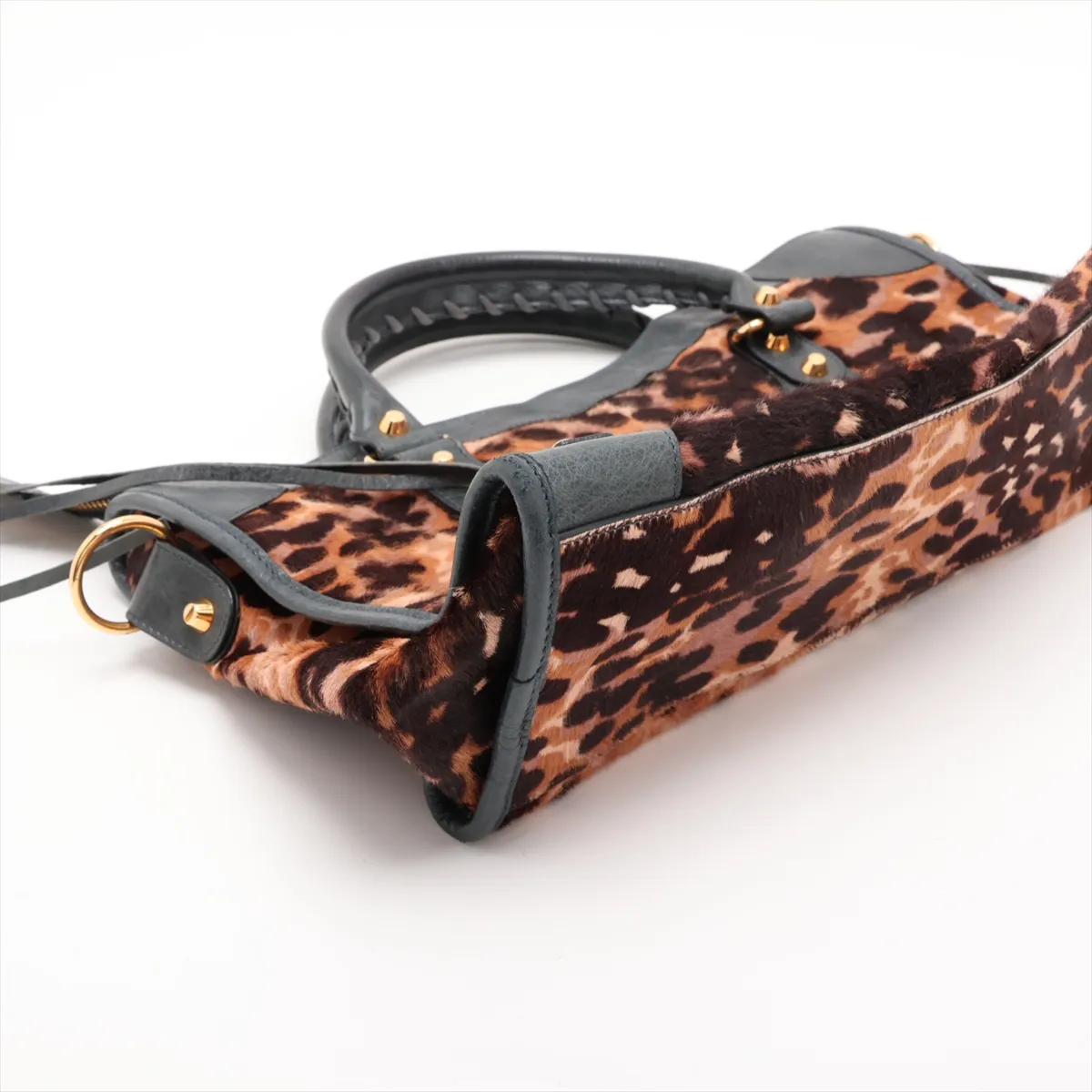The City 115748 Calf Hair x Leather 2-Way Handbag Leopard Print with Mirror — view 4