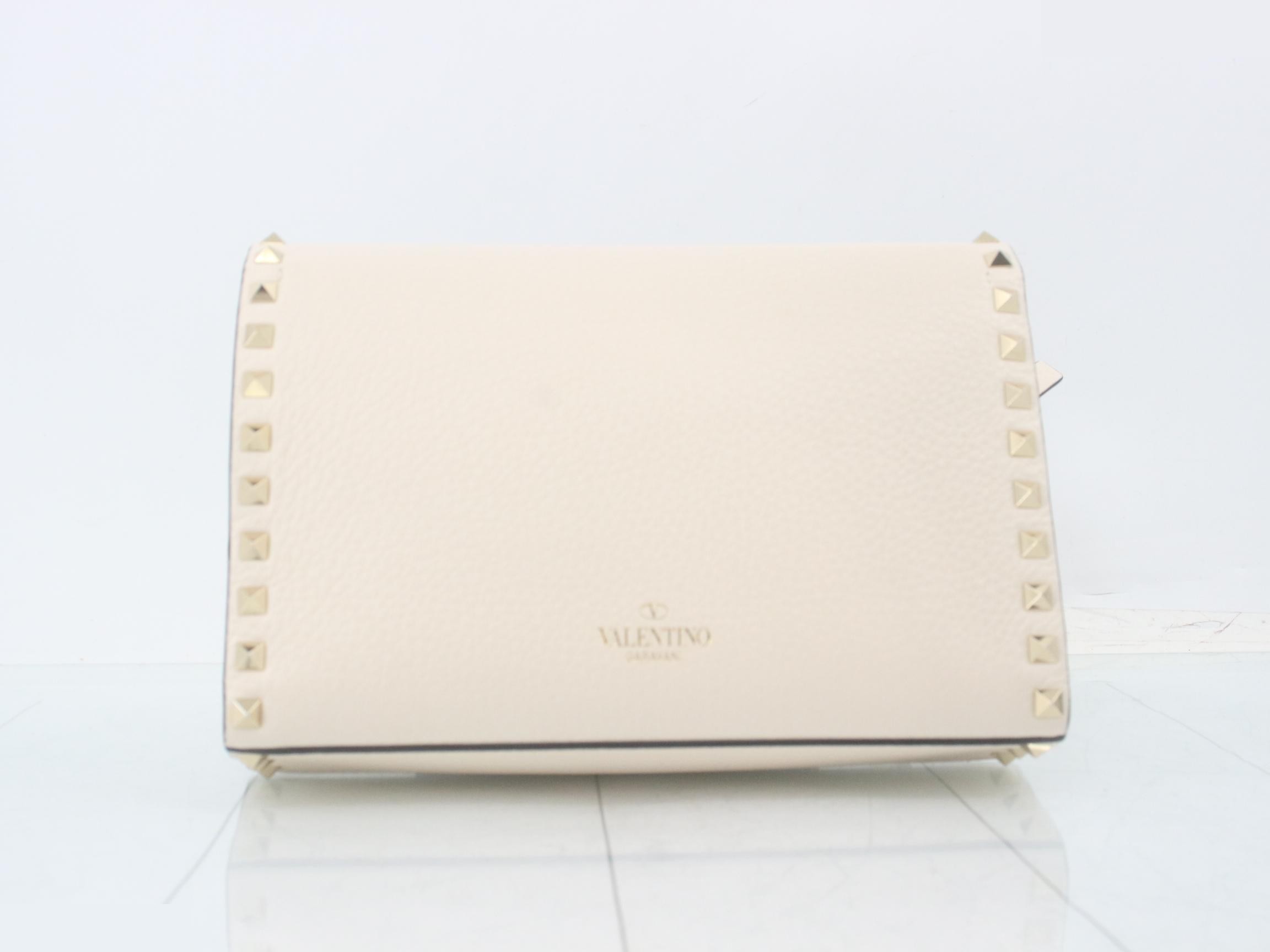 Other lines: Bags/Shoulder bags, Leather, Studs, White — view 2