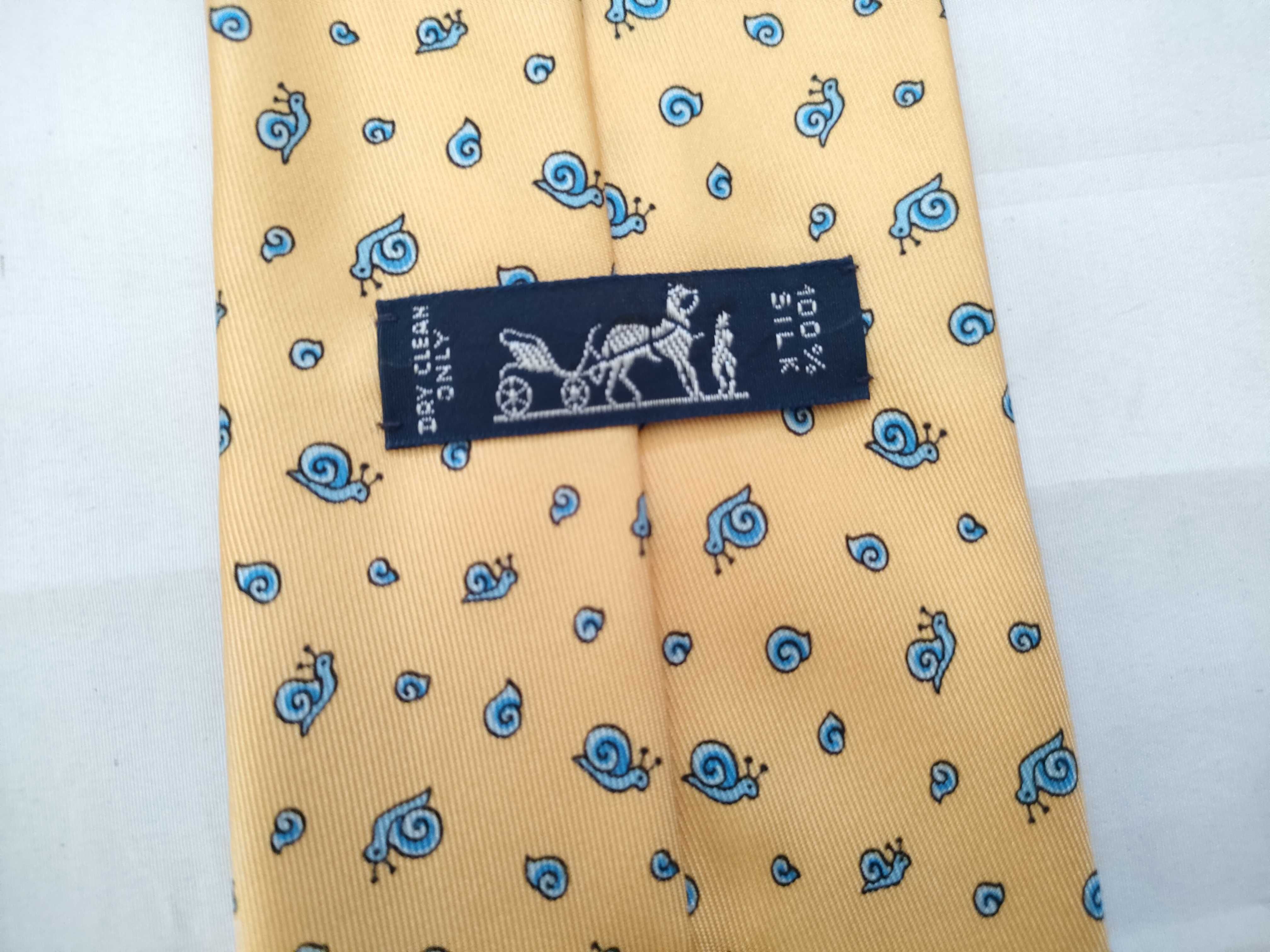 silk tie with box, other accessories. — view 8