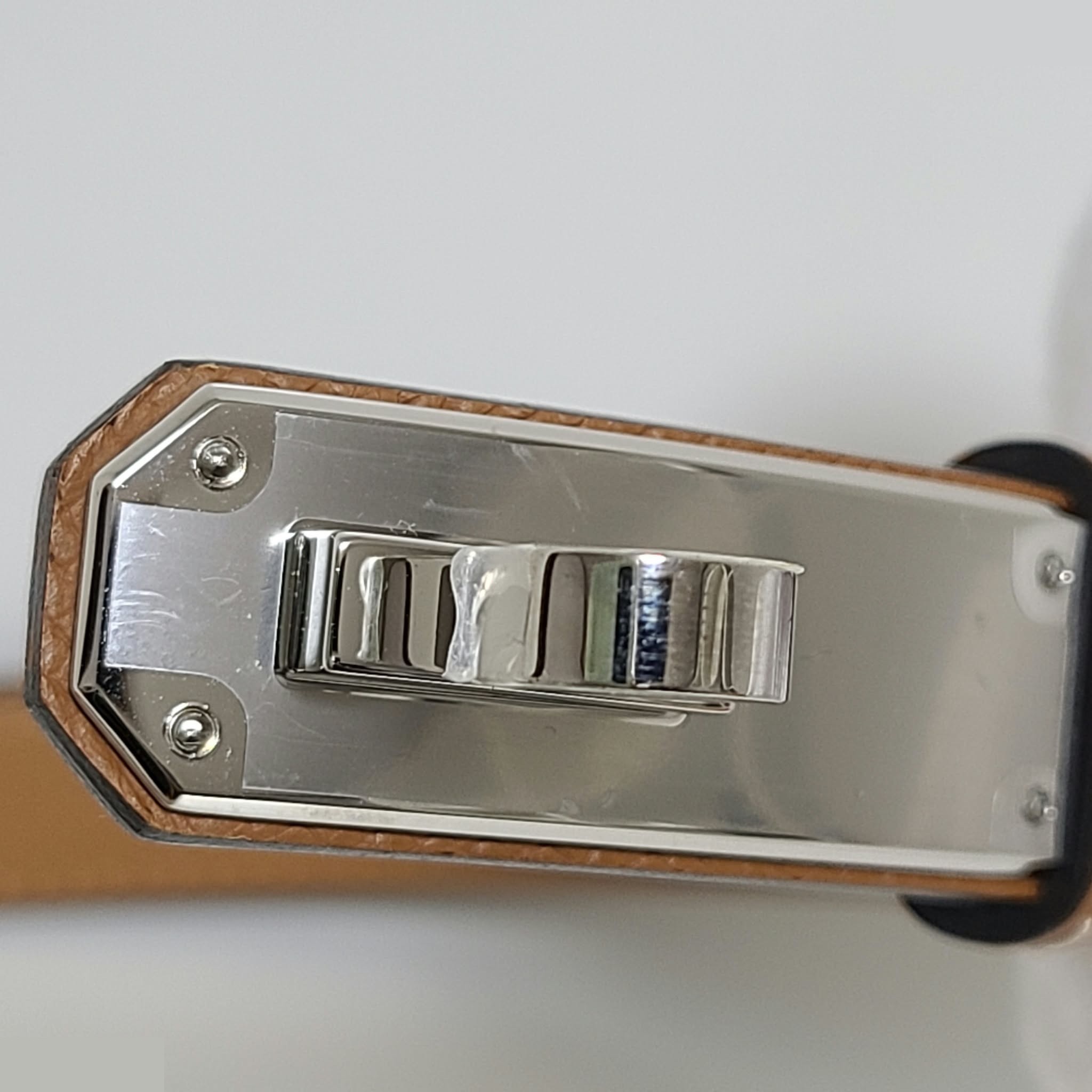 Ｋｅｌｌｙ Ｂｅｌｔ — view 4