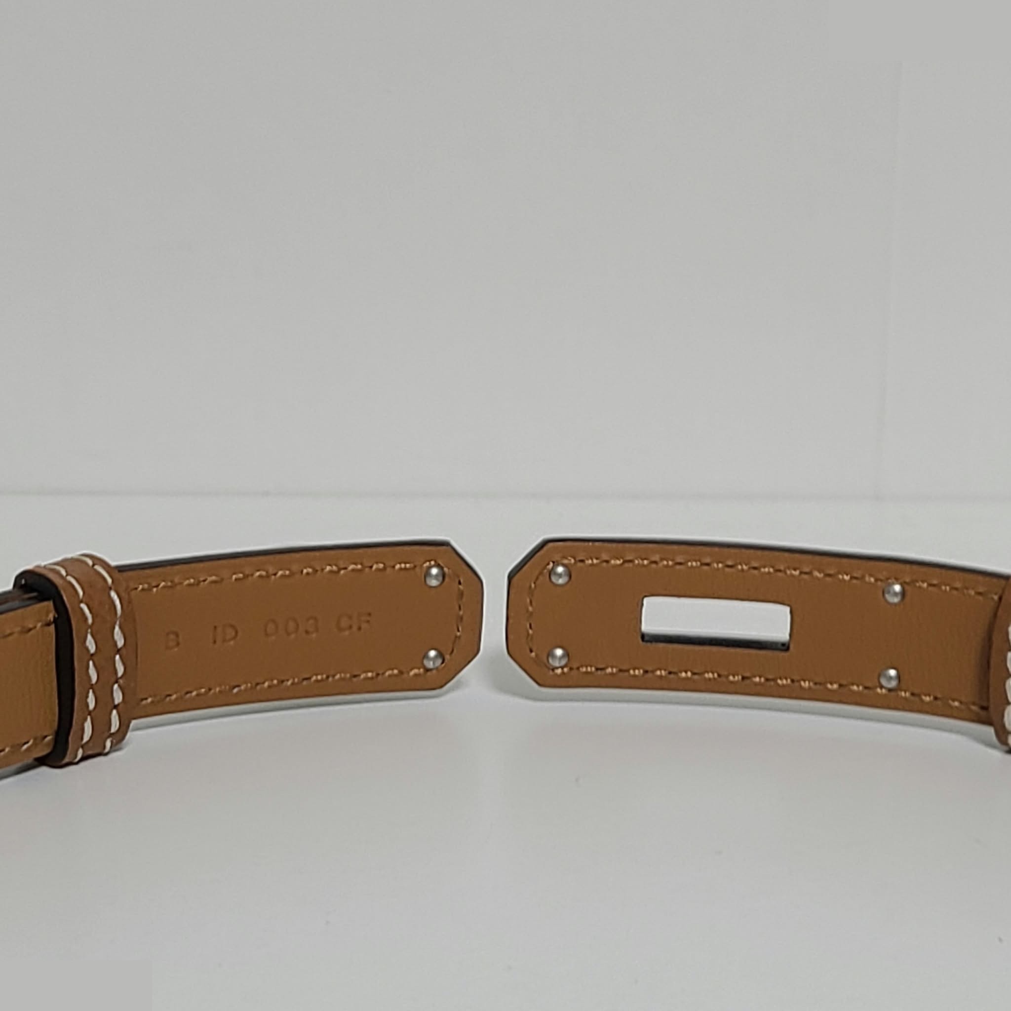 Ｋｅｌｌｙ Ｂｅｌｔ — view 9