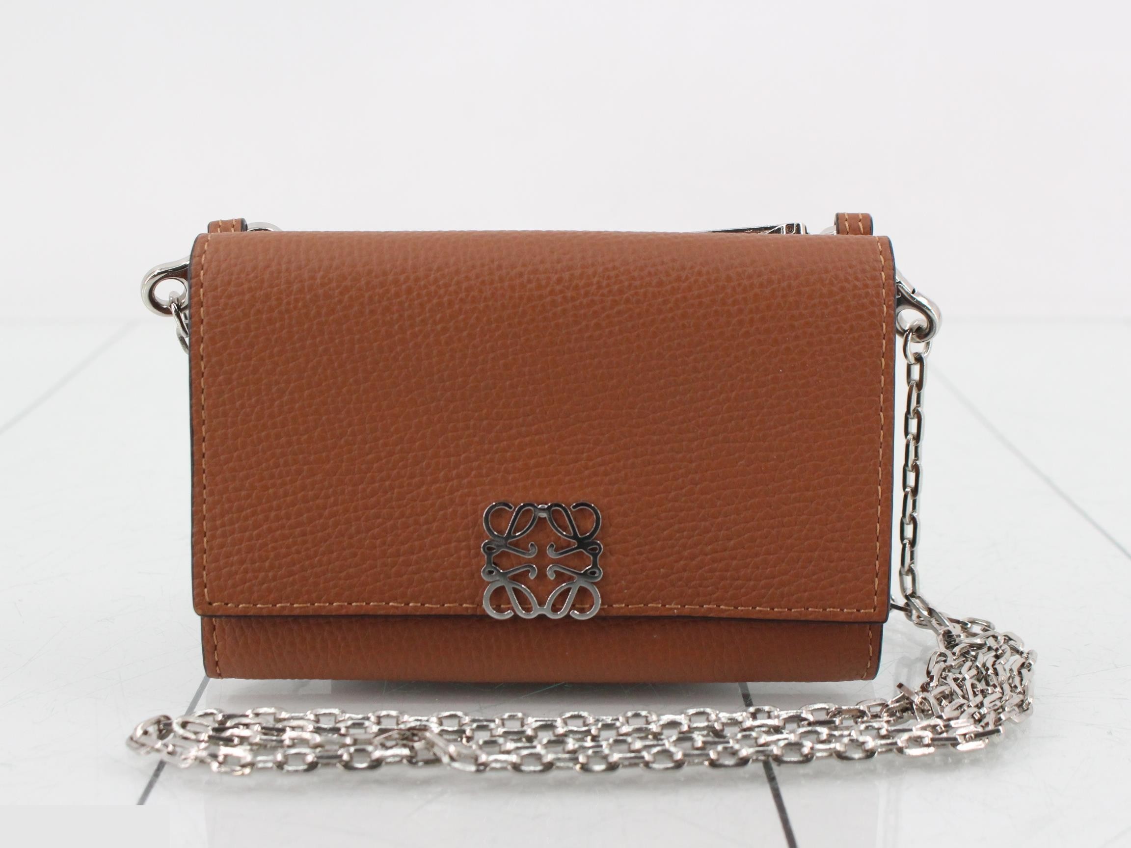Chain wallet, leather wallet
