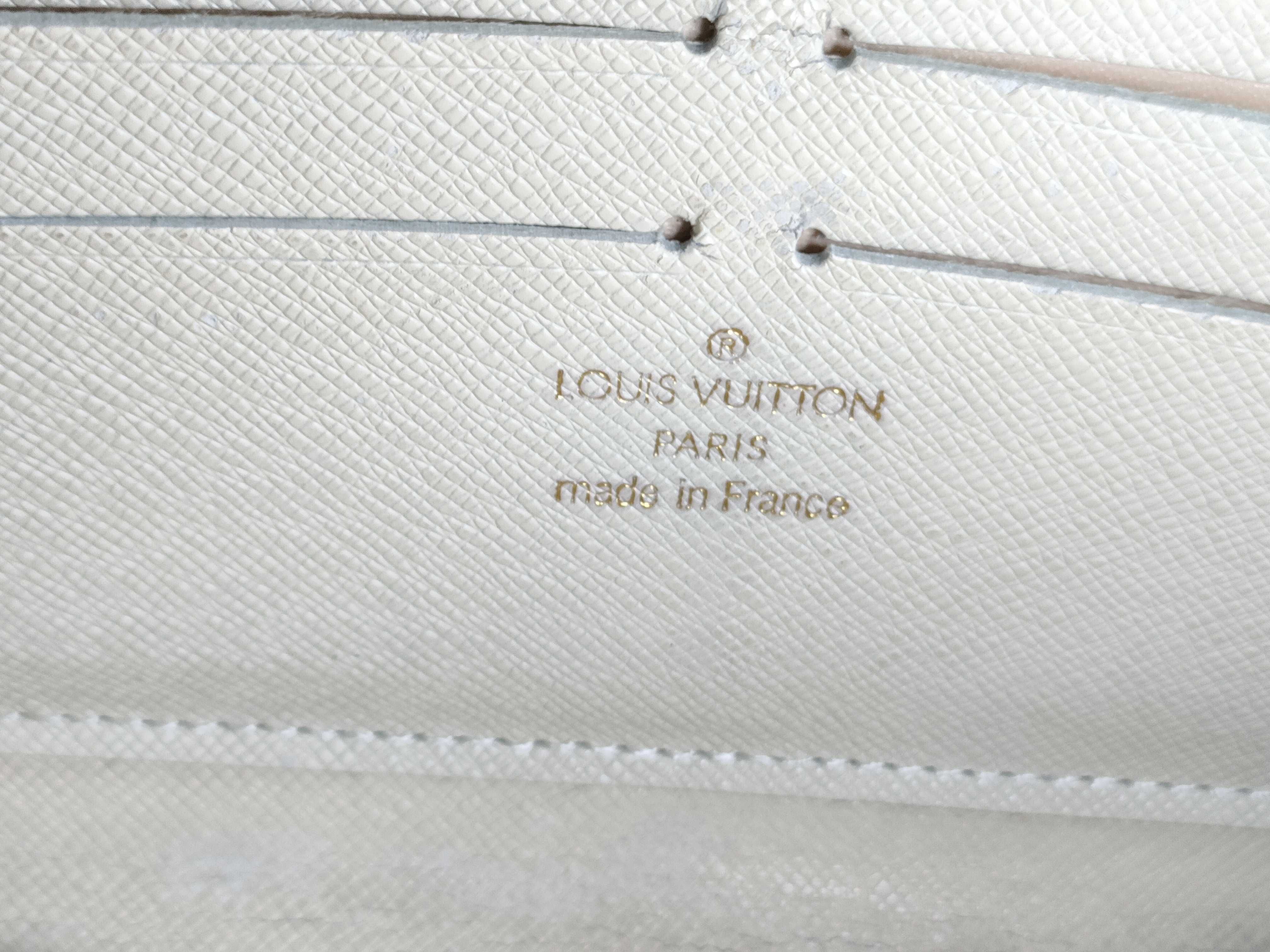 Damier Azur LV Azur Zippy Wallet — view 11