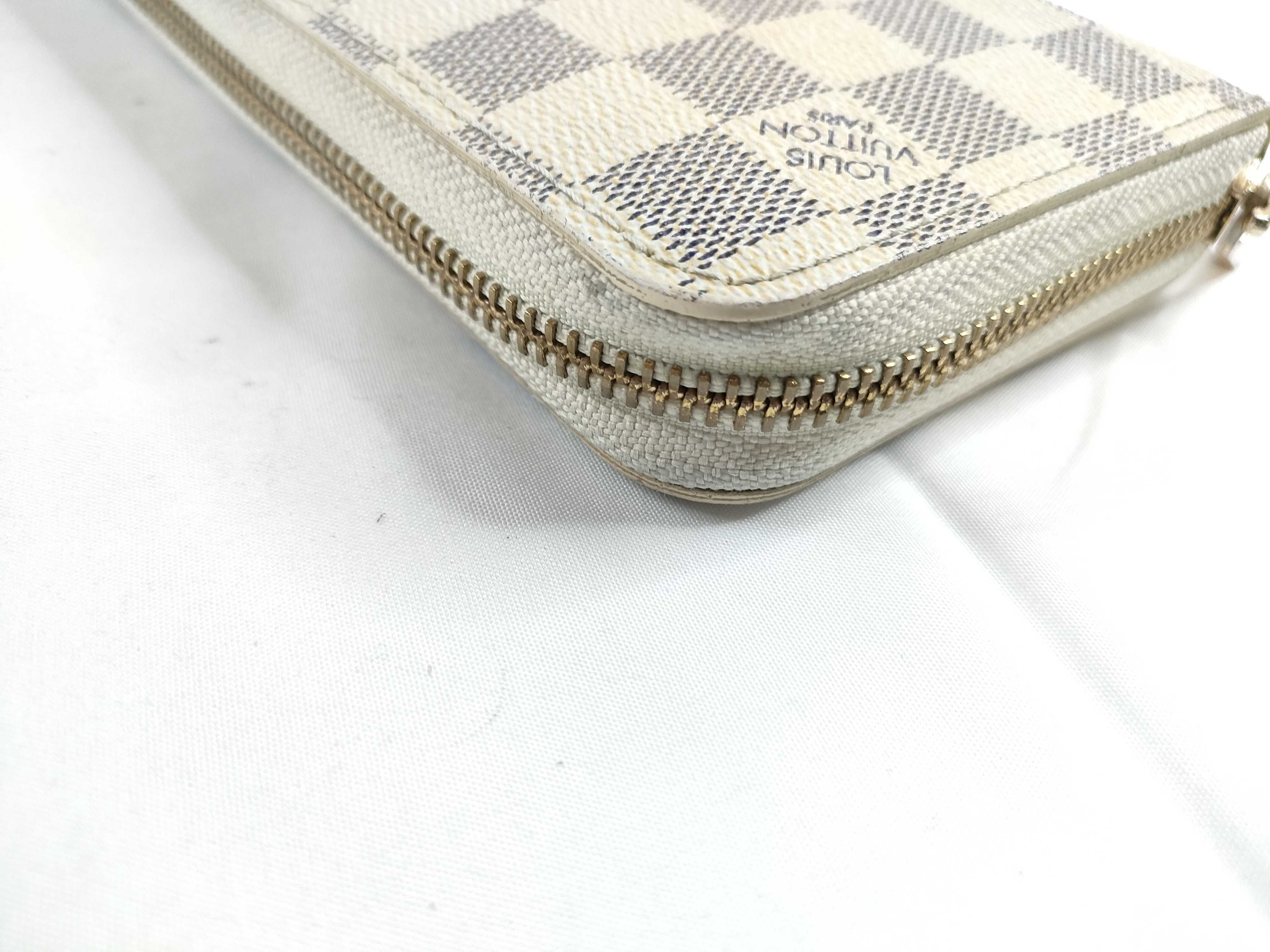 Damier Azur LV Azur Zippy Wallet — view 4
