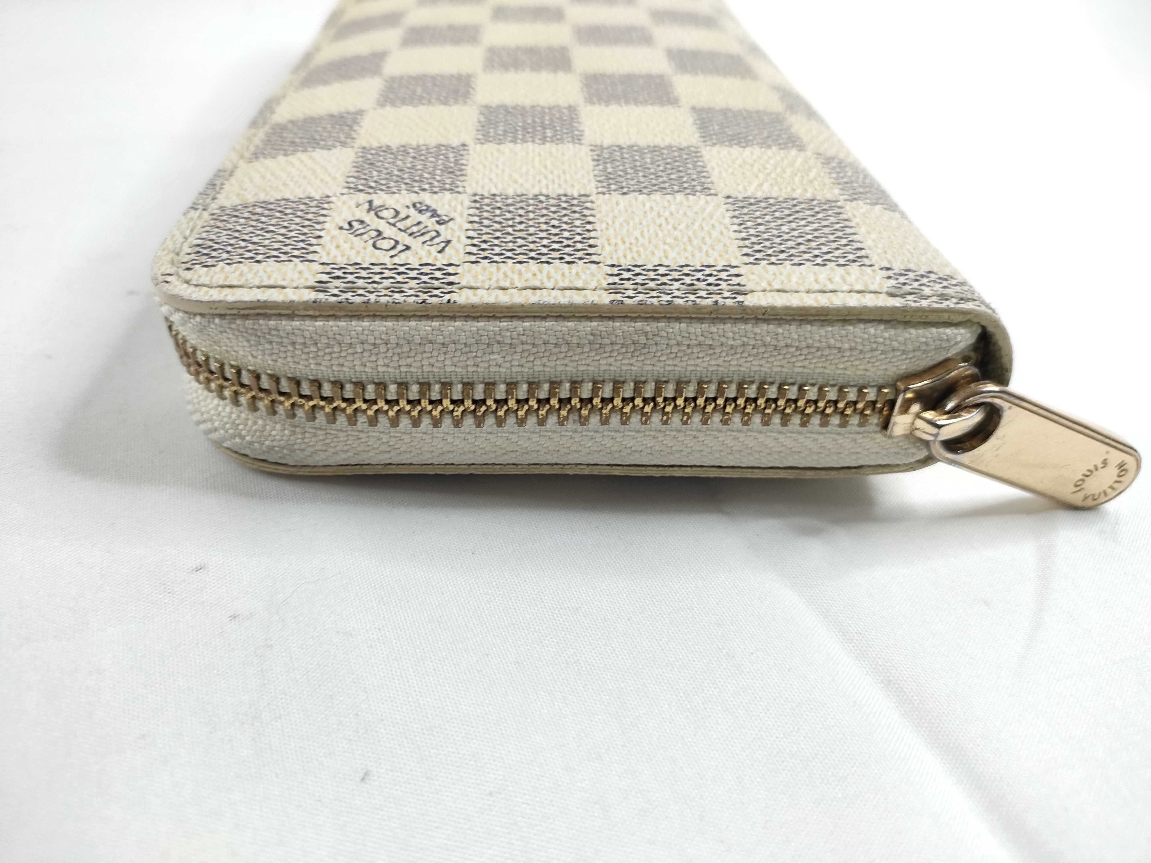 Damier Azur LV Azur Zippy Wallet — view 5