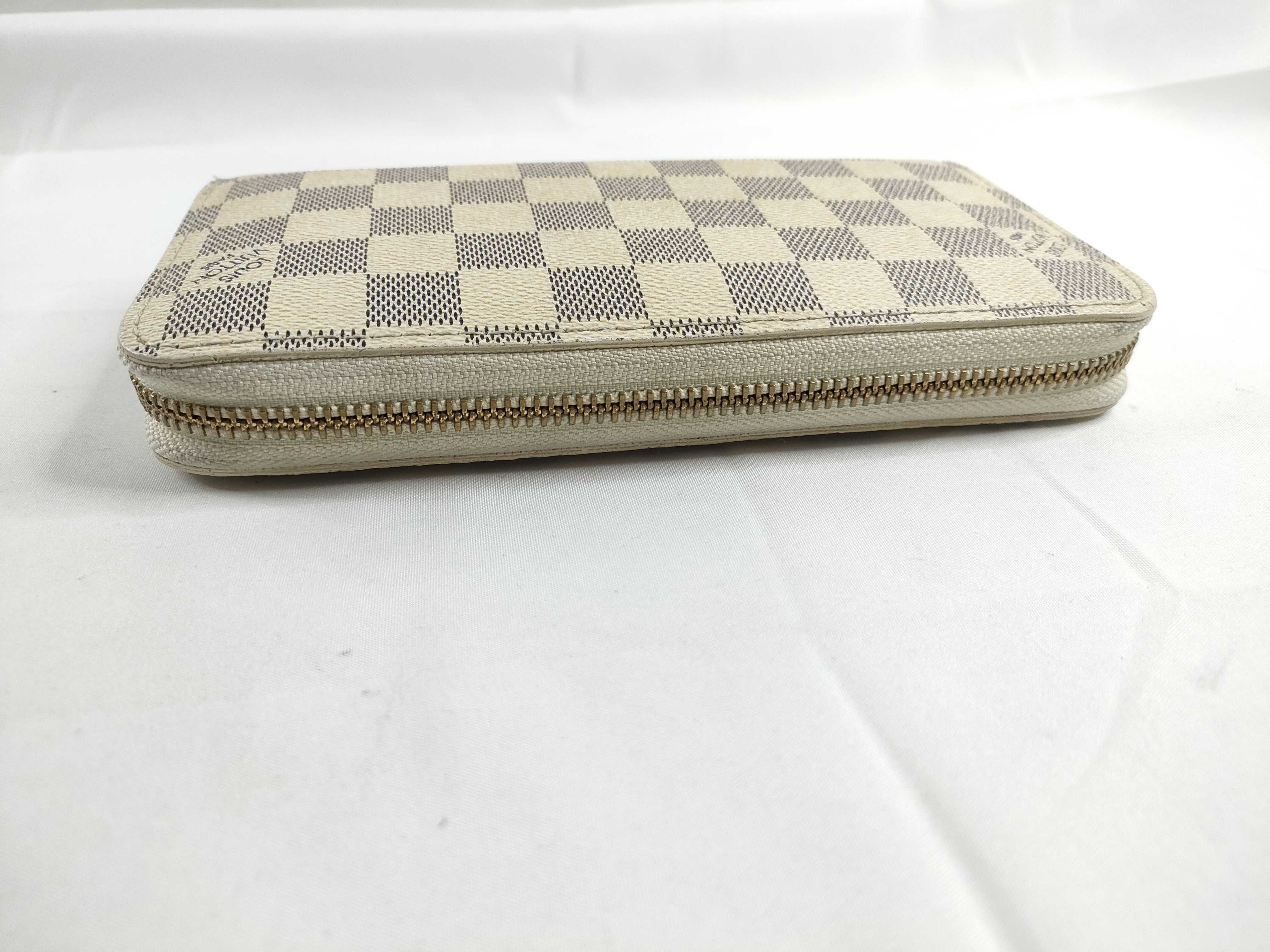 Damier Azur LV Azur Zippy Wallet — view 6