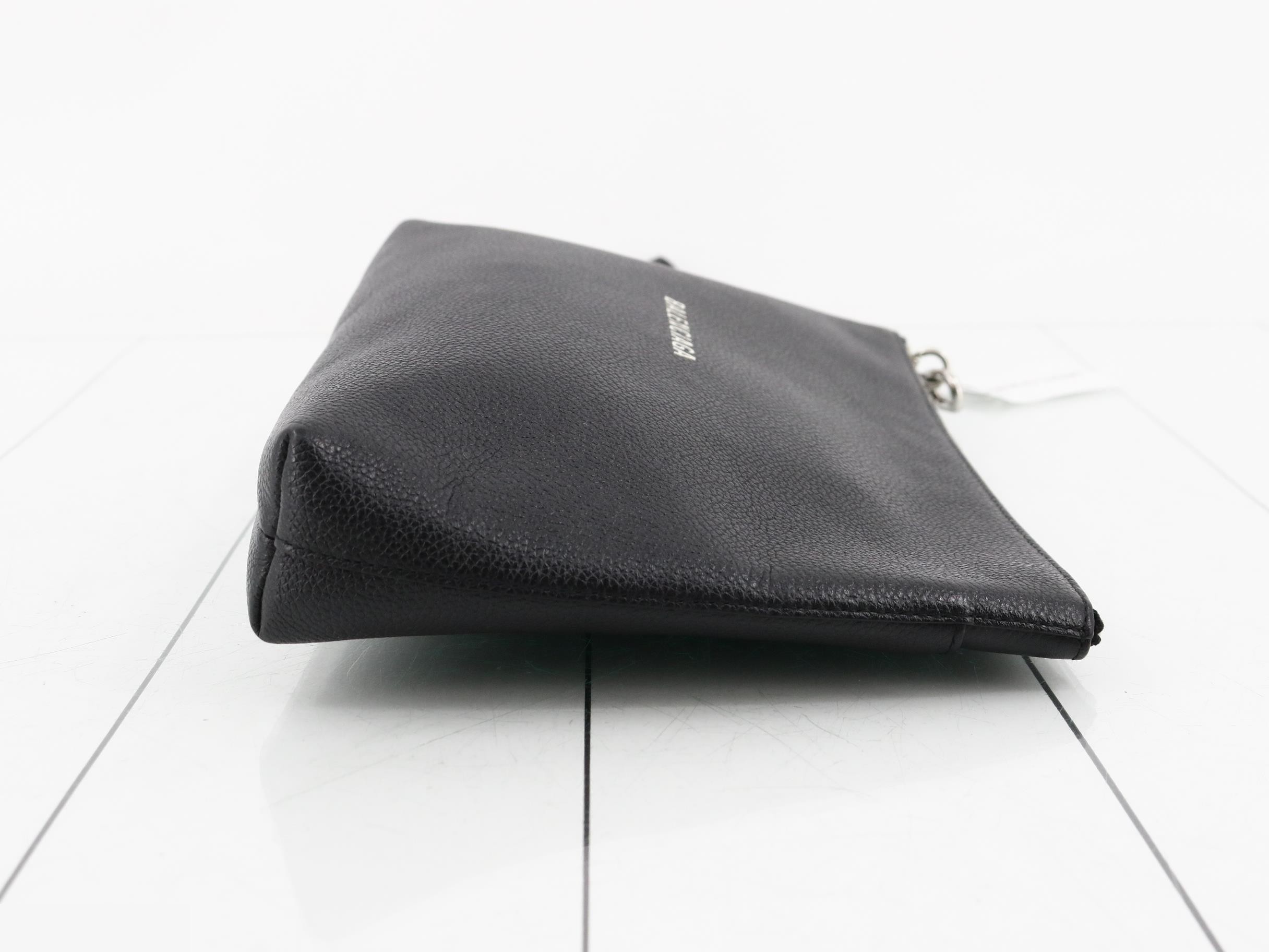 Other lines: Bags and clutches — view 3