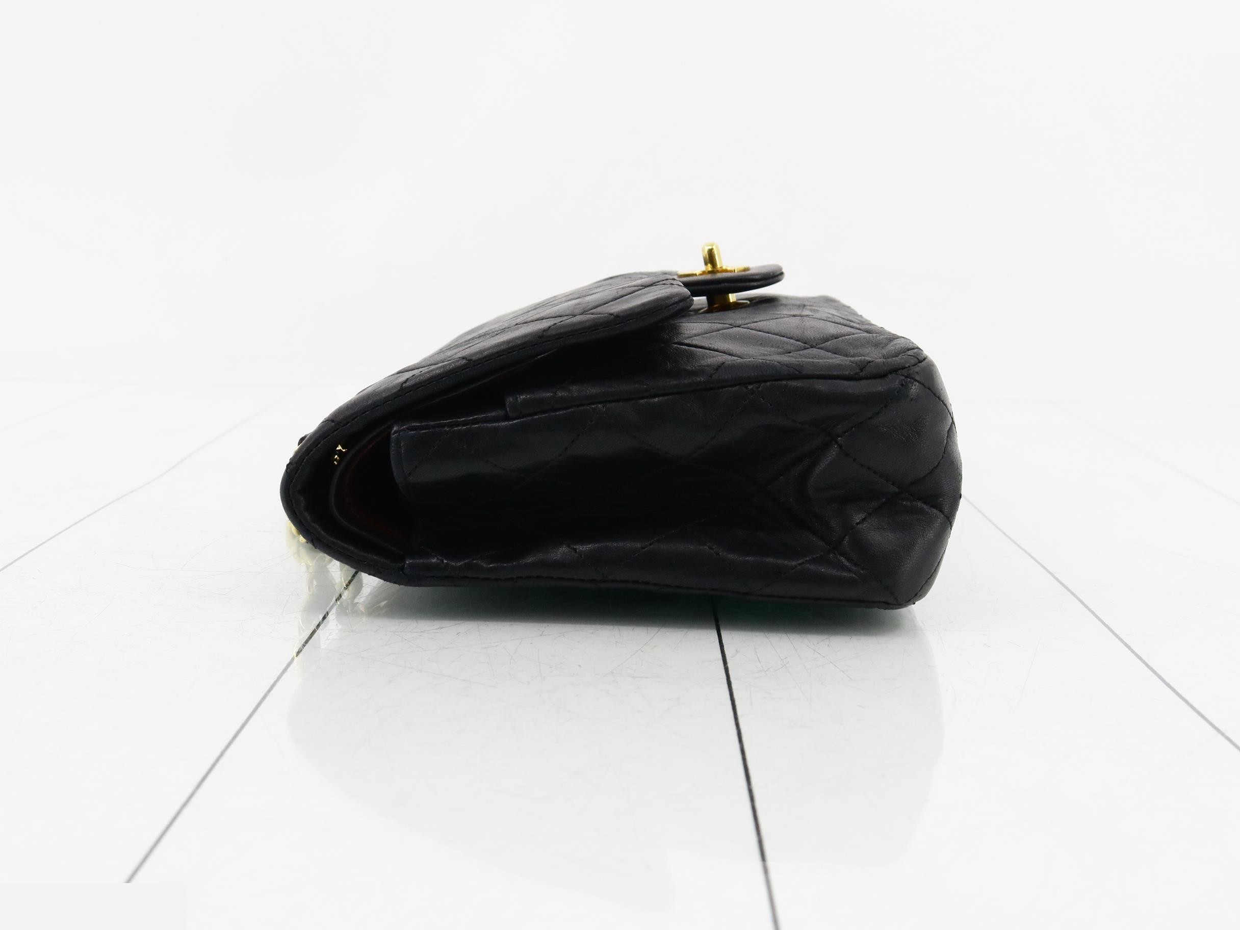 Matelassé Chain Shoulder Bag — view 4