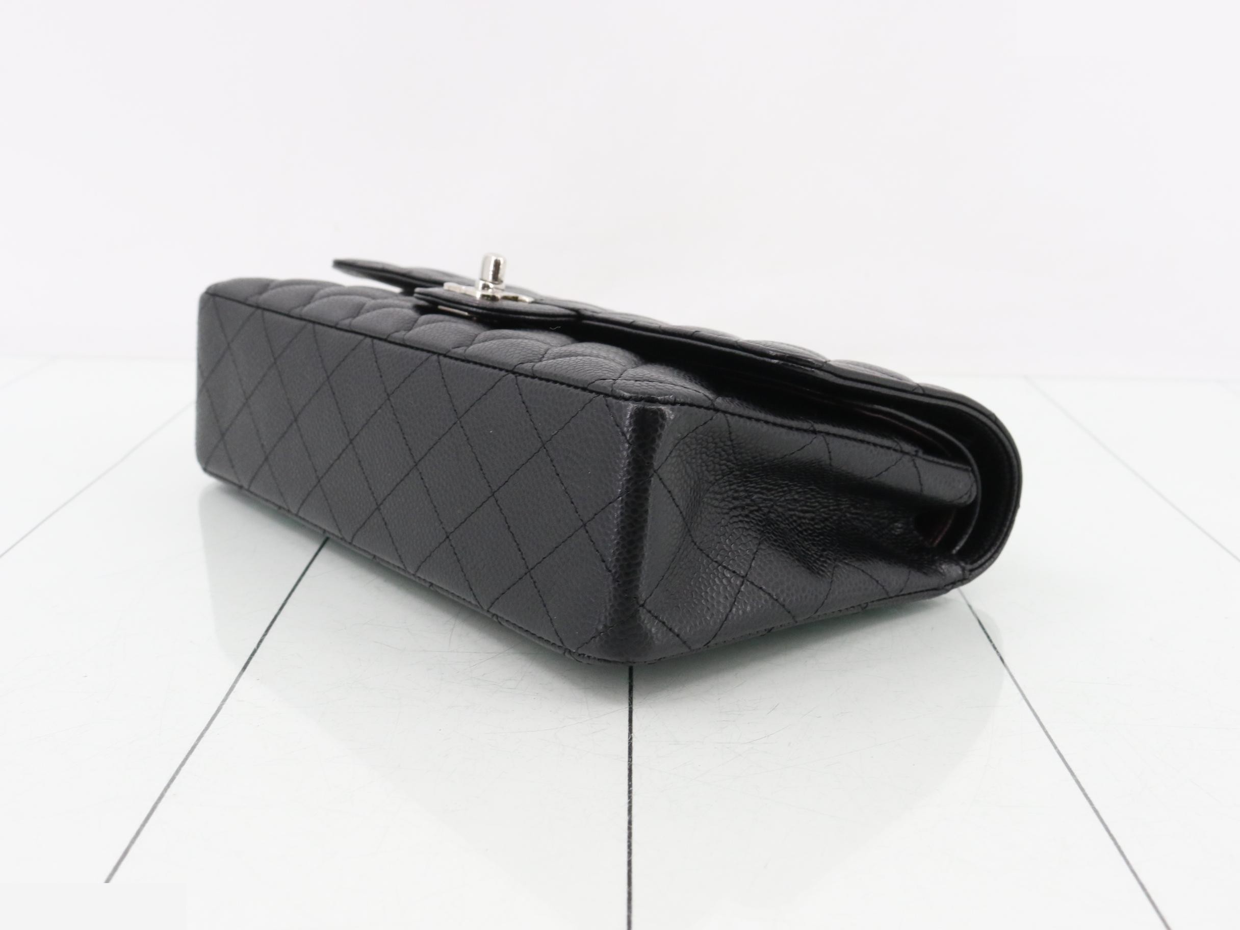 Matelassé 25 Double Chain Shoulder Bag, Caviar Leather, Black — view 6