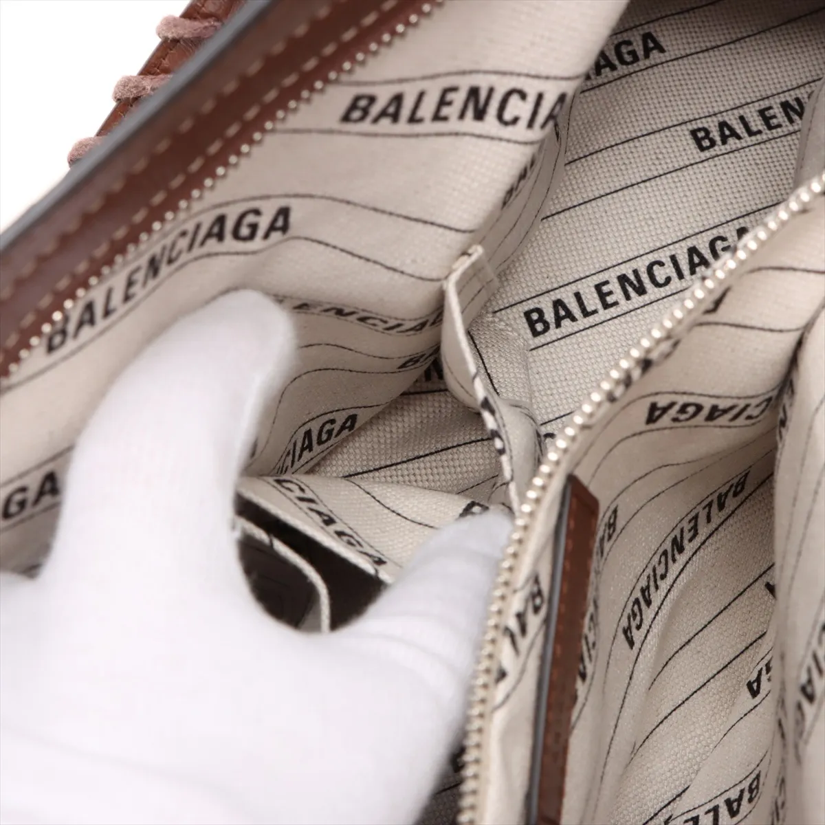 x Balenciaga GG Canvas The Hacker Project Canvas x Leather 2WAY Handbag Brown 681695 With Mirror — view 11