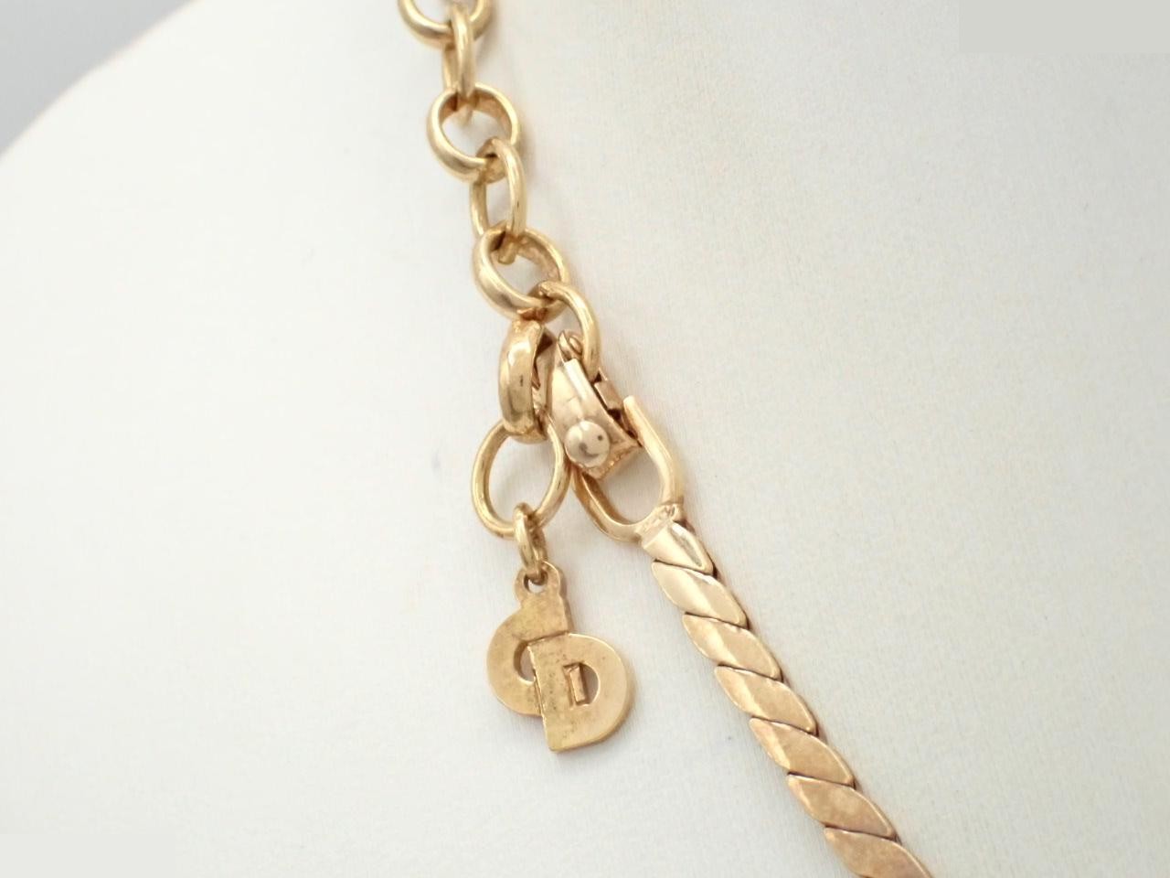 Necklace, total length approximately 45 cm — view 2
