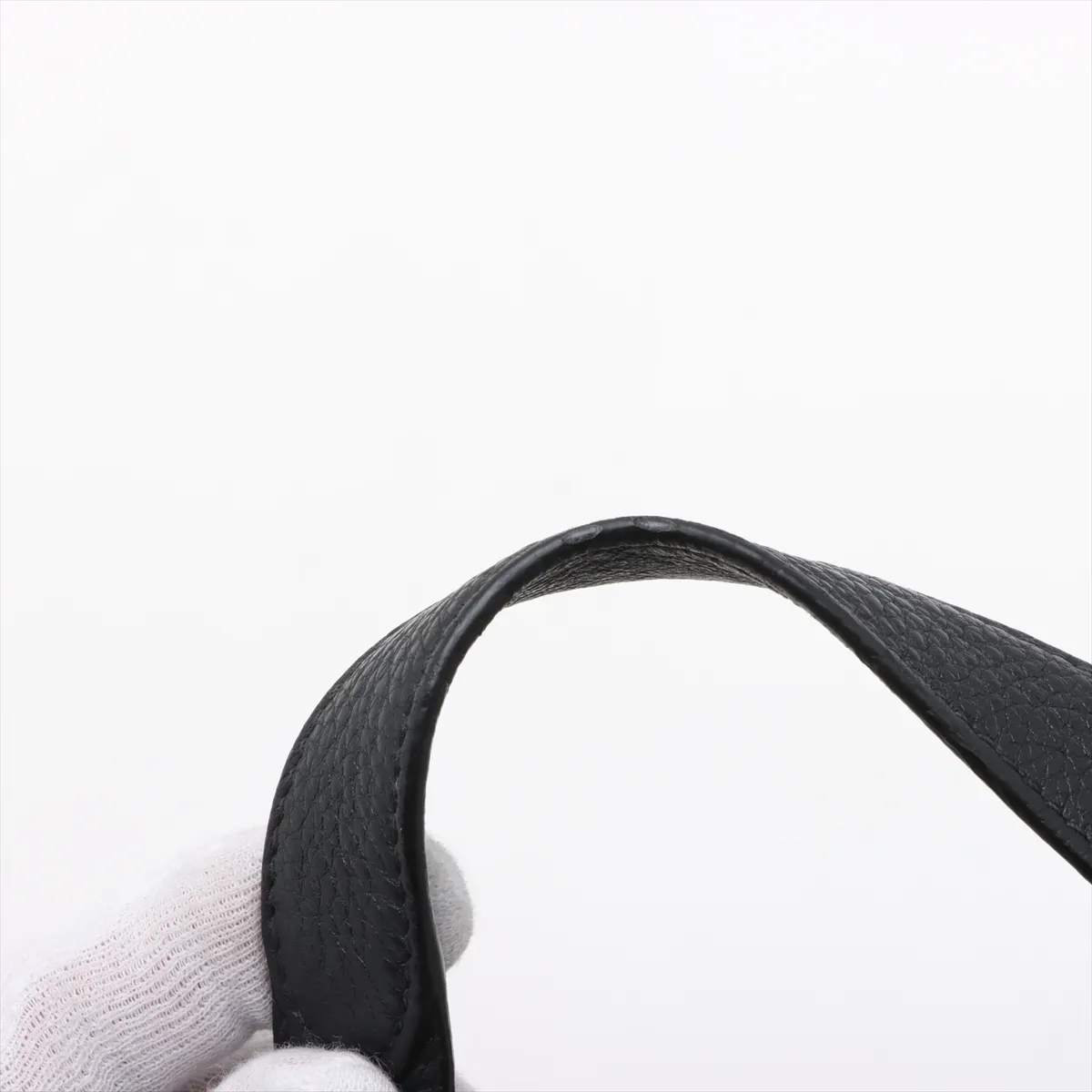 Vitello Dino Leather Handbag Black — view 11