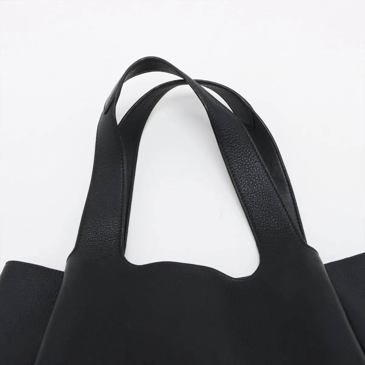 Vitello Dino Leather Handbag Black — view 6