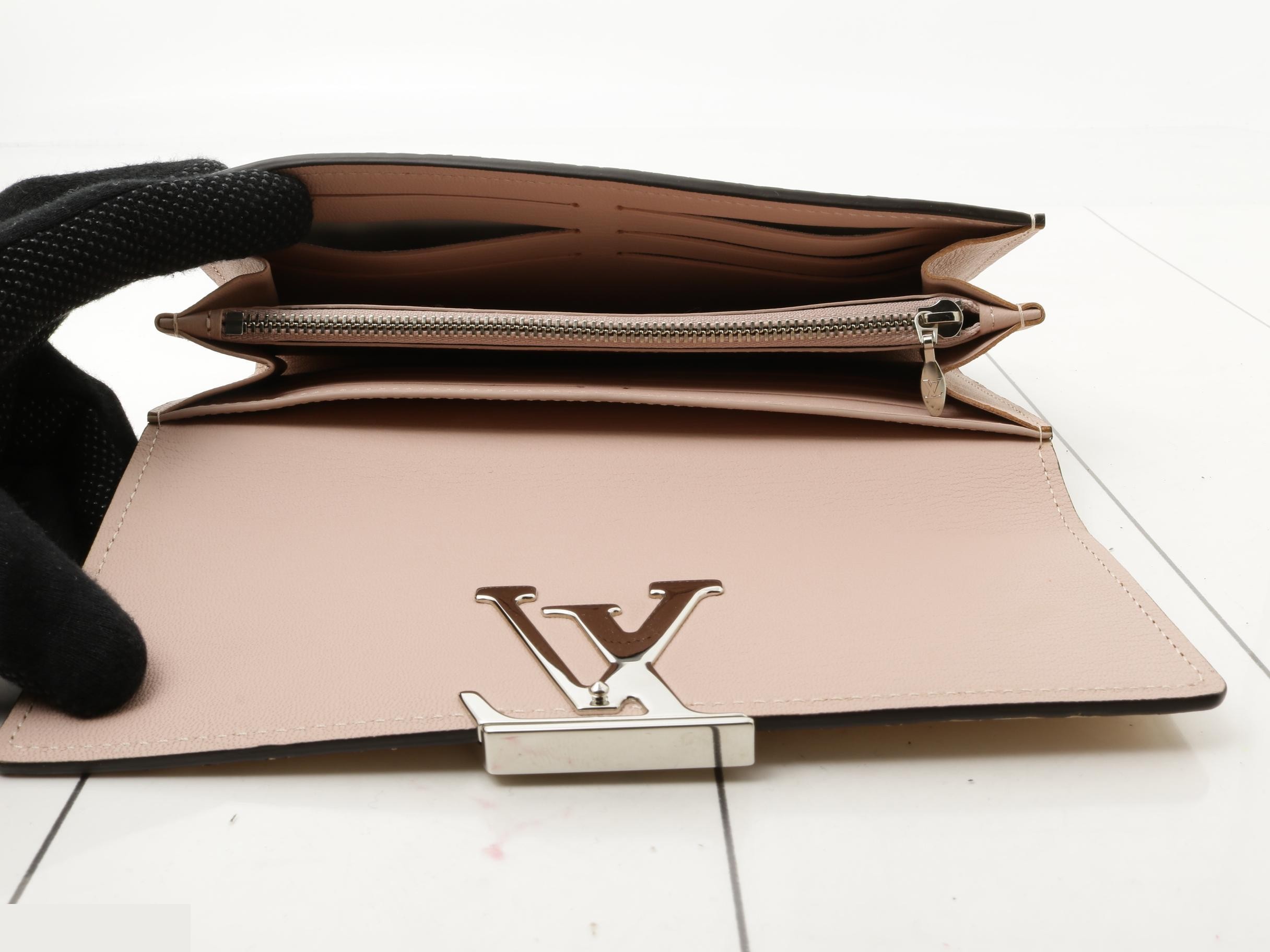 Capucines Long Wallet, Exotic Zippy Wallet, Unused — view 4