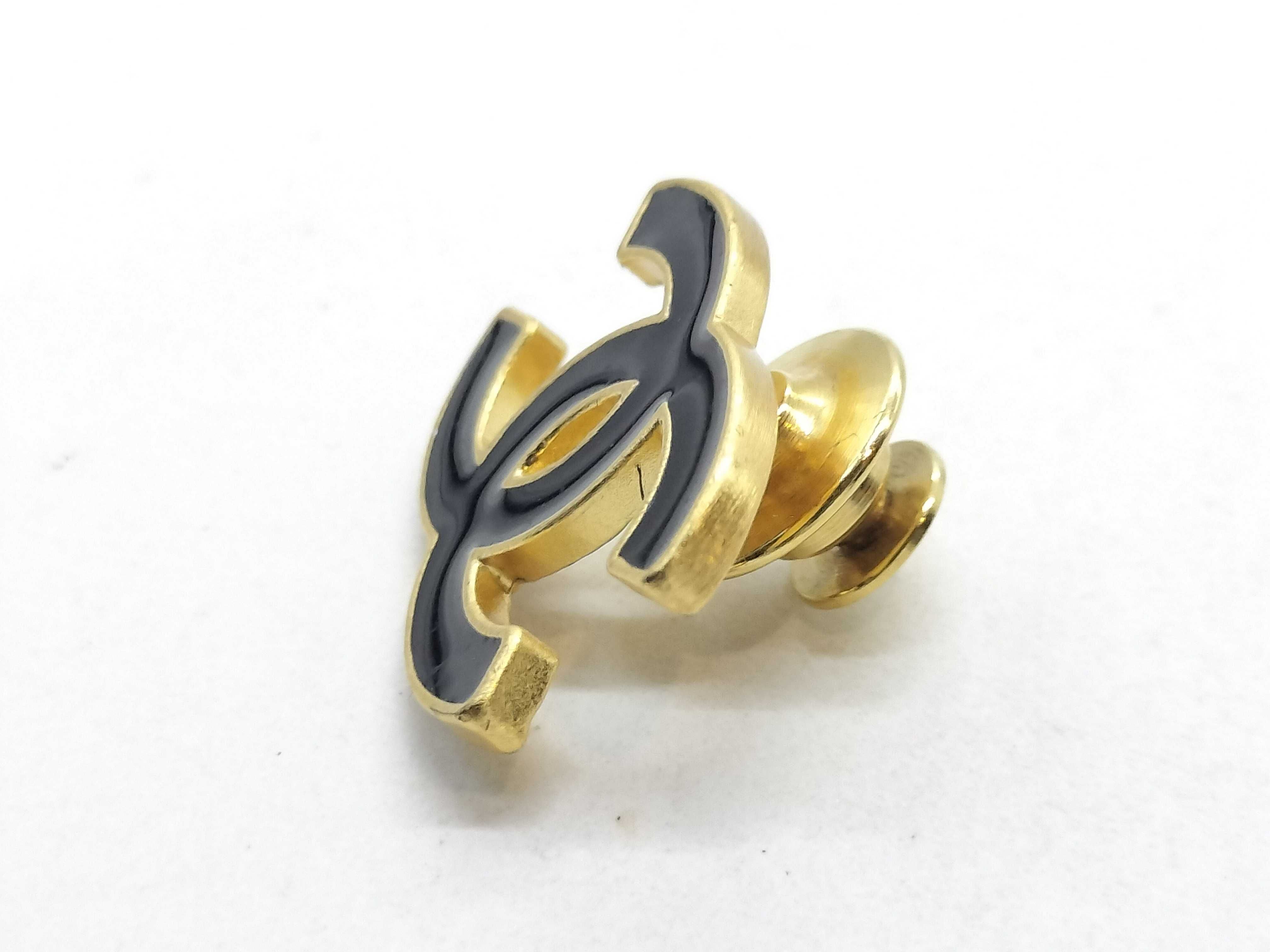 02A Coco Pin Brooch — view 4
