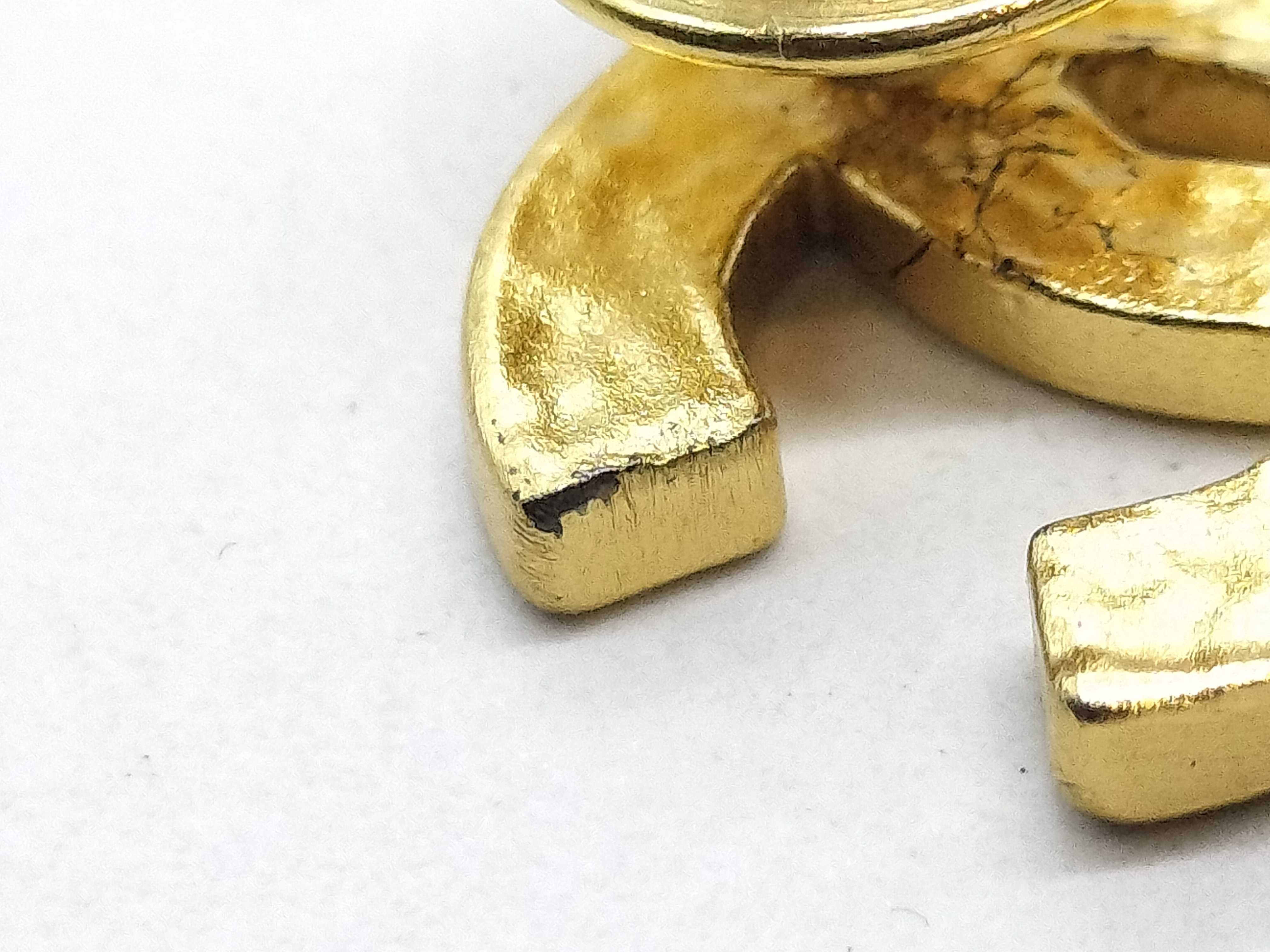 02A Coco Pin Brooch — view 9