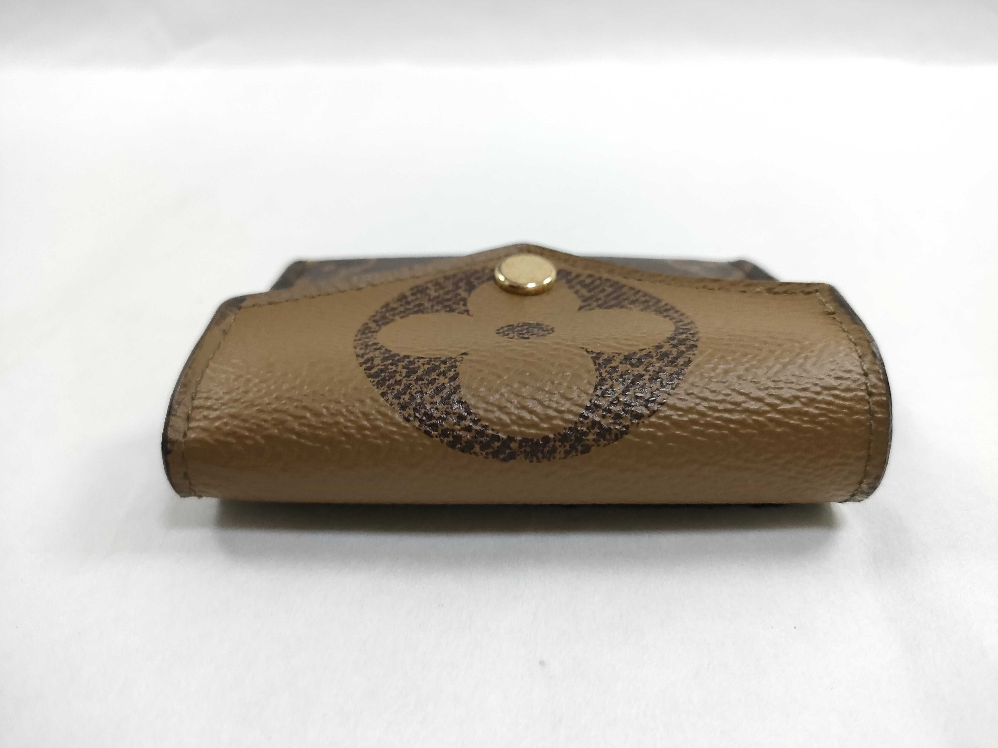 Monogram Louis Vuitton Reverse Giant Portefeuille Zoe Wallet — view 6