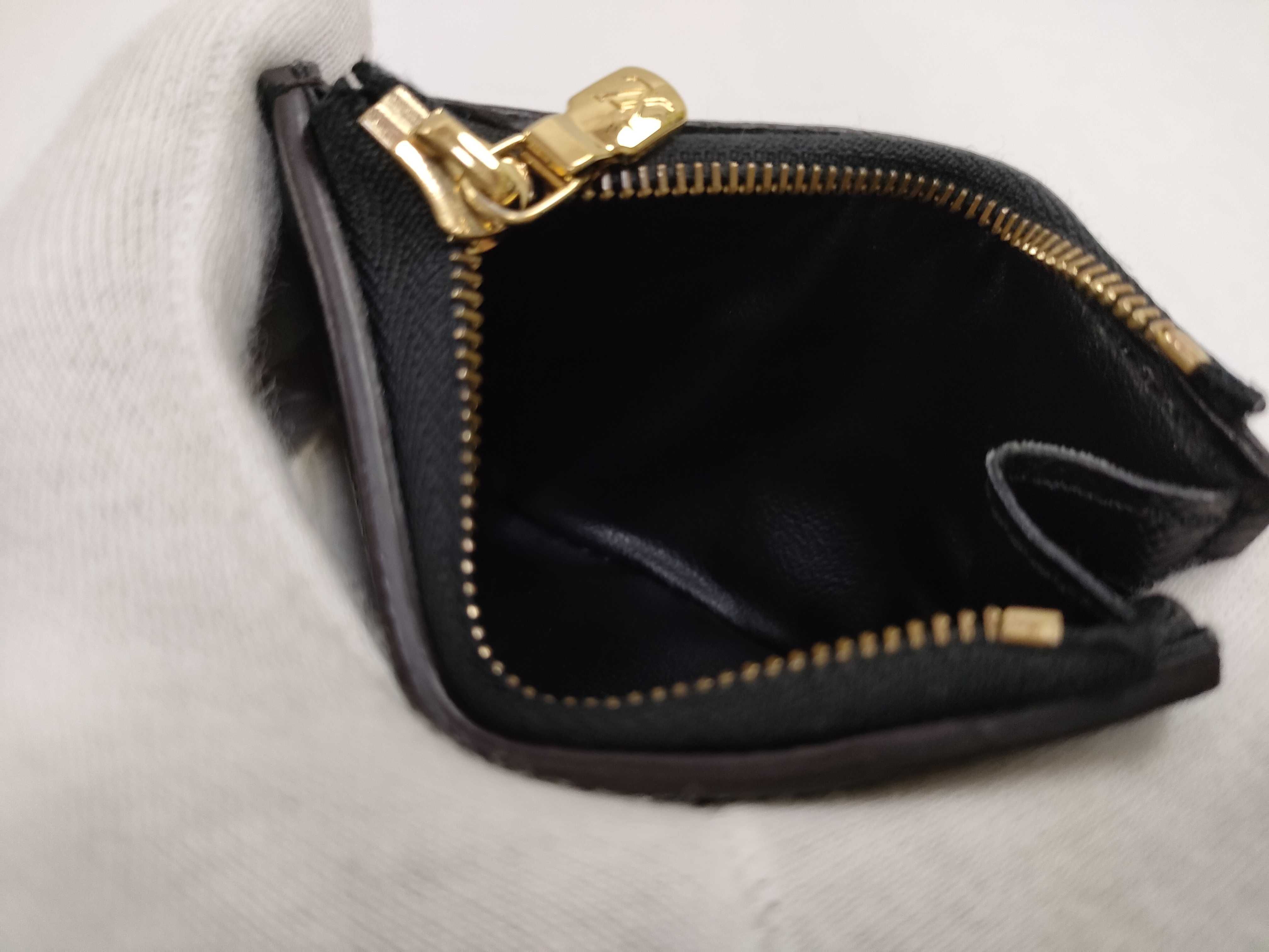 Monogram Louis Vuitton Reverse Giant Portefeuille Zoe Wallet — view 9