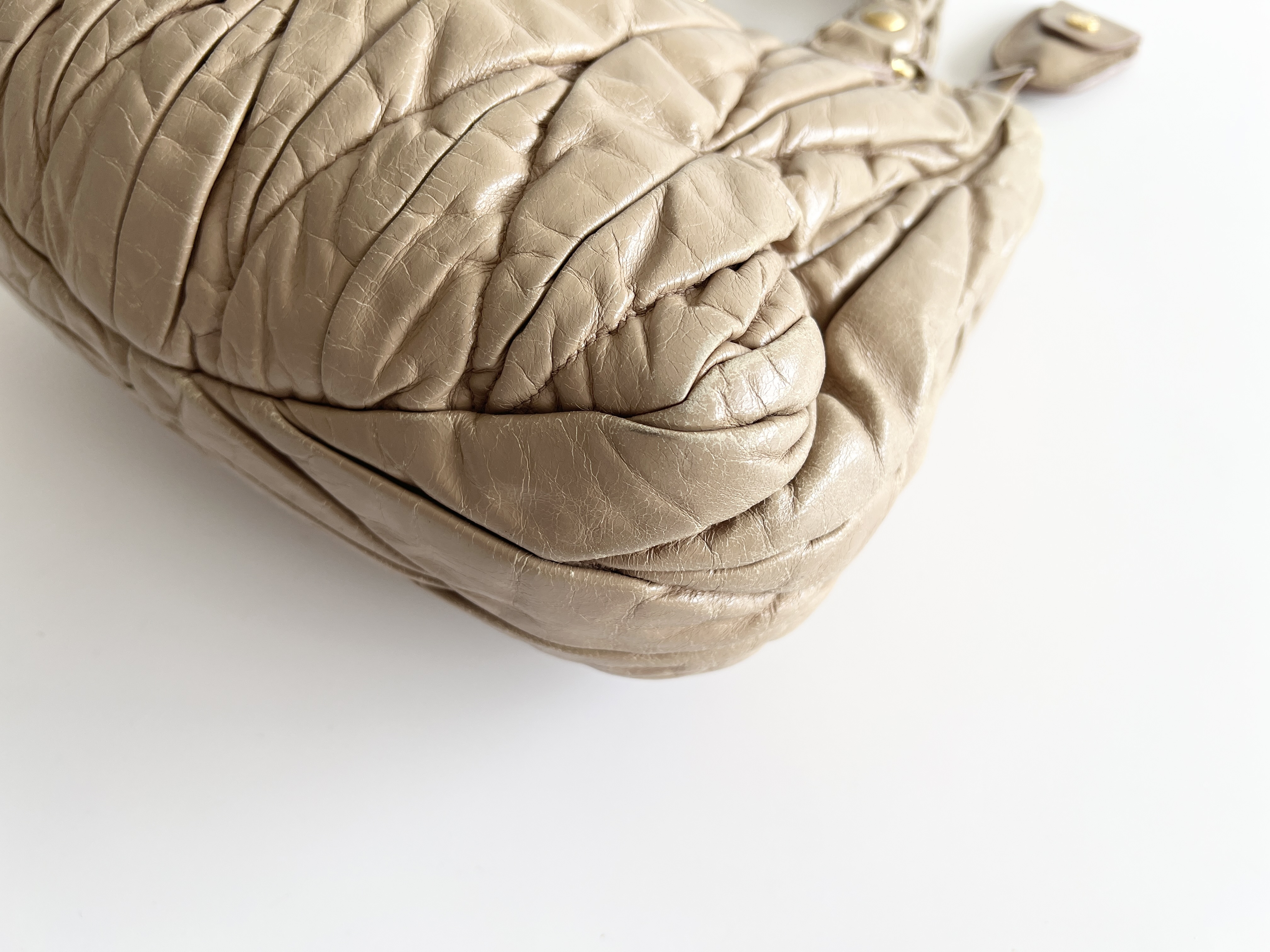 Matelassé Gathered Clochette Leather 2-Way Shoulder Bag/Handbag — view 11