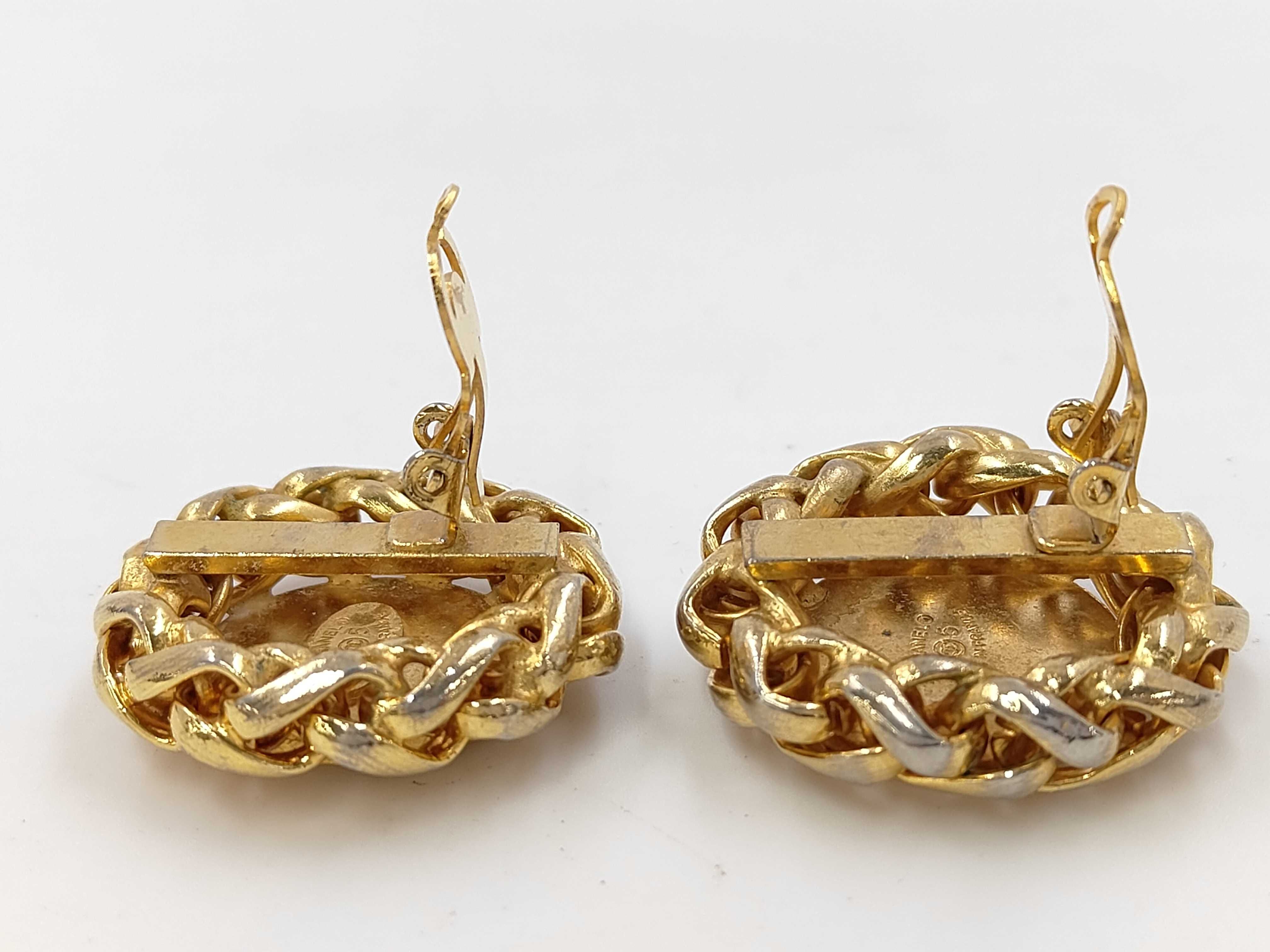 Gold Plated Vintage Coco Mark Rice Stalk Motif Earring (One Earring with Engraving) — view 3