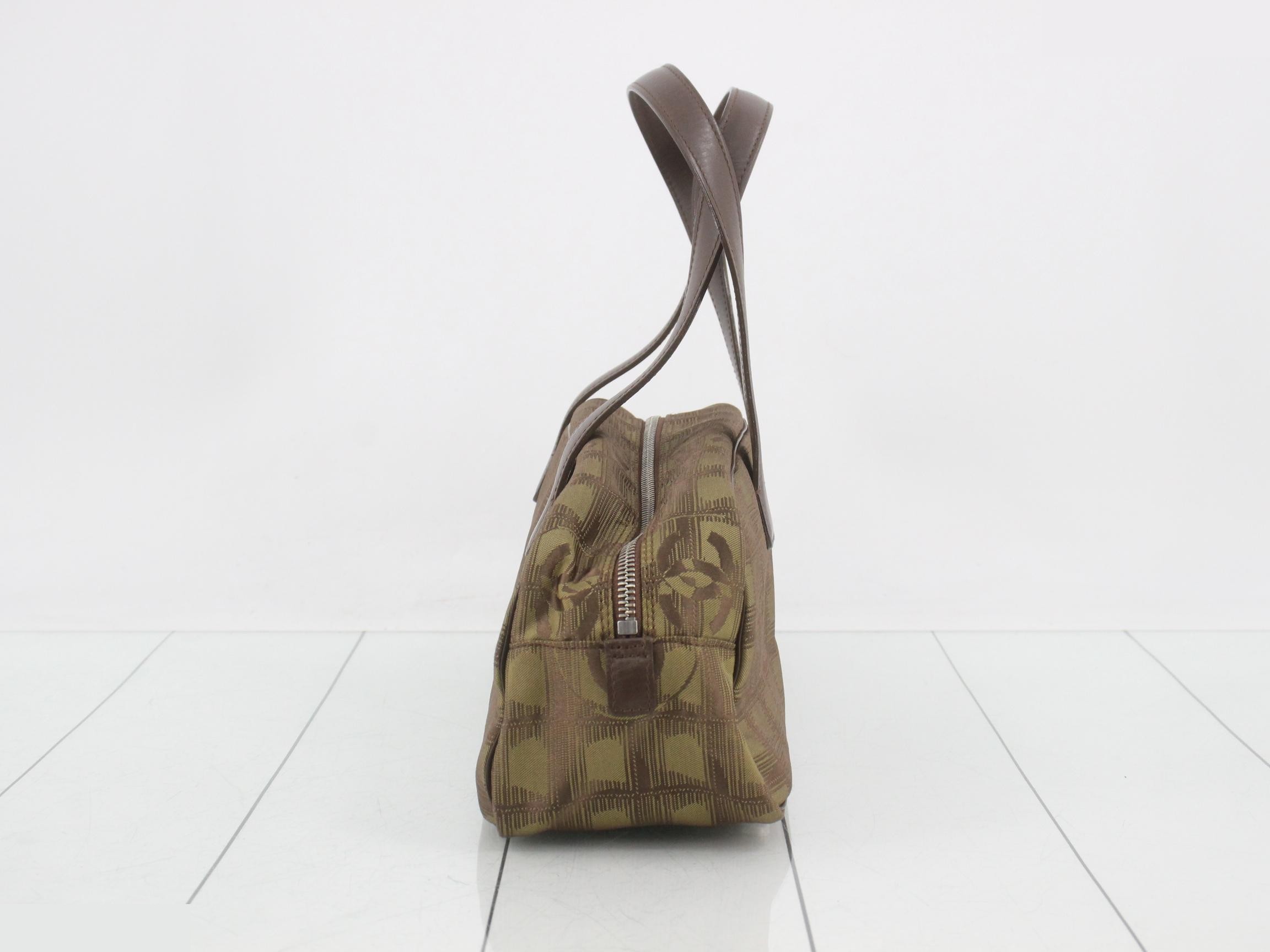 New Travel Line Mini Boston Bag, Khaki, Series 7, 35 x 13 x 10 cm — view 3