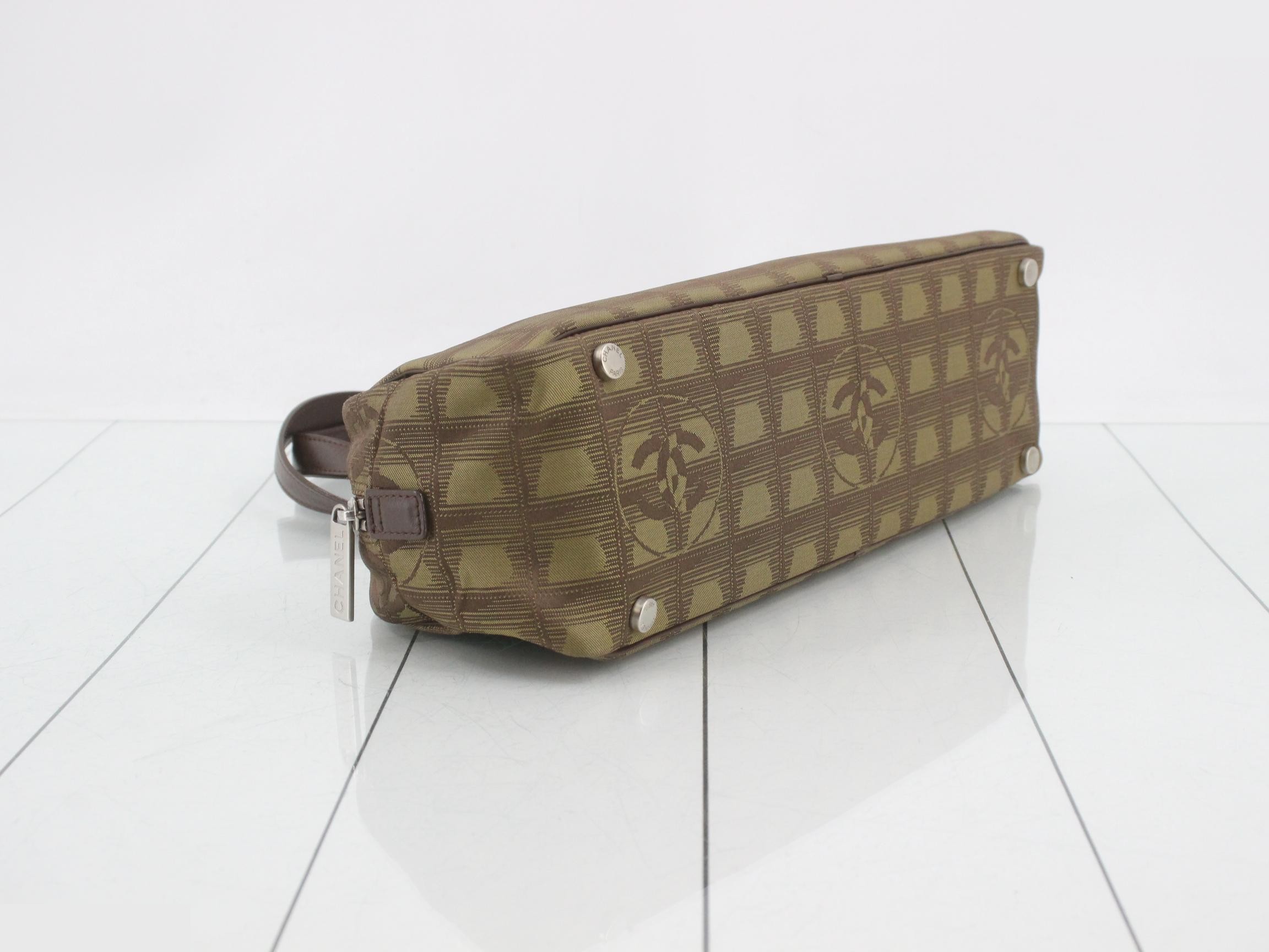 New Travel Line Mini Boston Bag, Khaki, Series 7, 35 x 13 x 10 cm — view 5