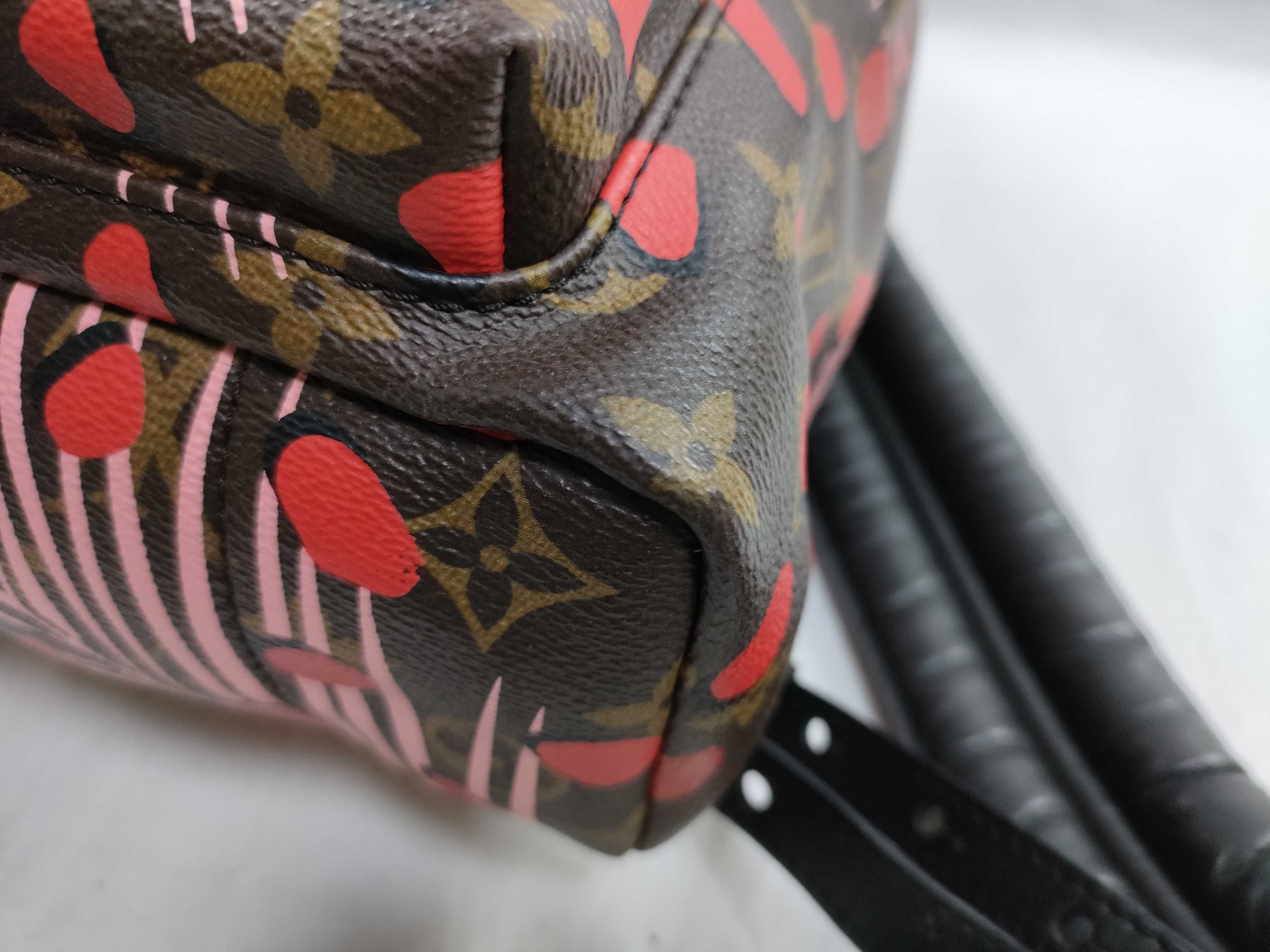 2016 LOUIS VUITTON Monogram Jungle Dot Palm Springs PM Backpack/FF20646/WS20646 Backpack — view 6