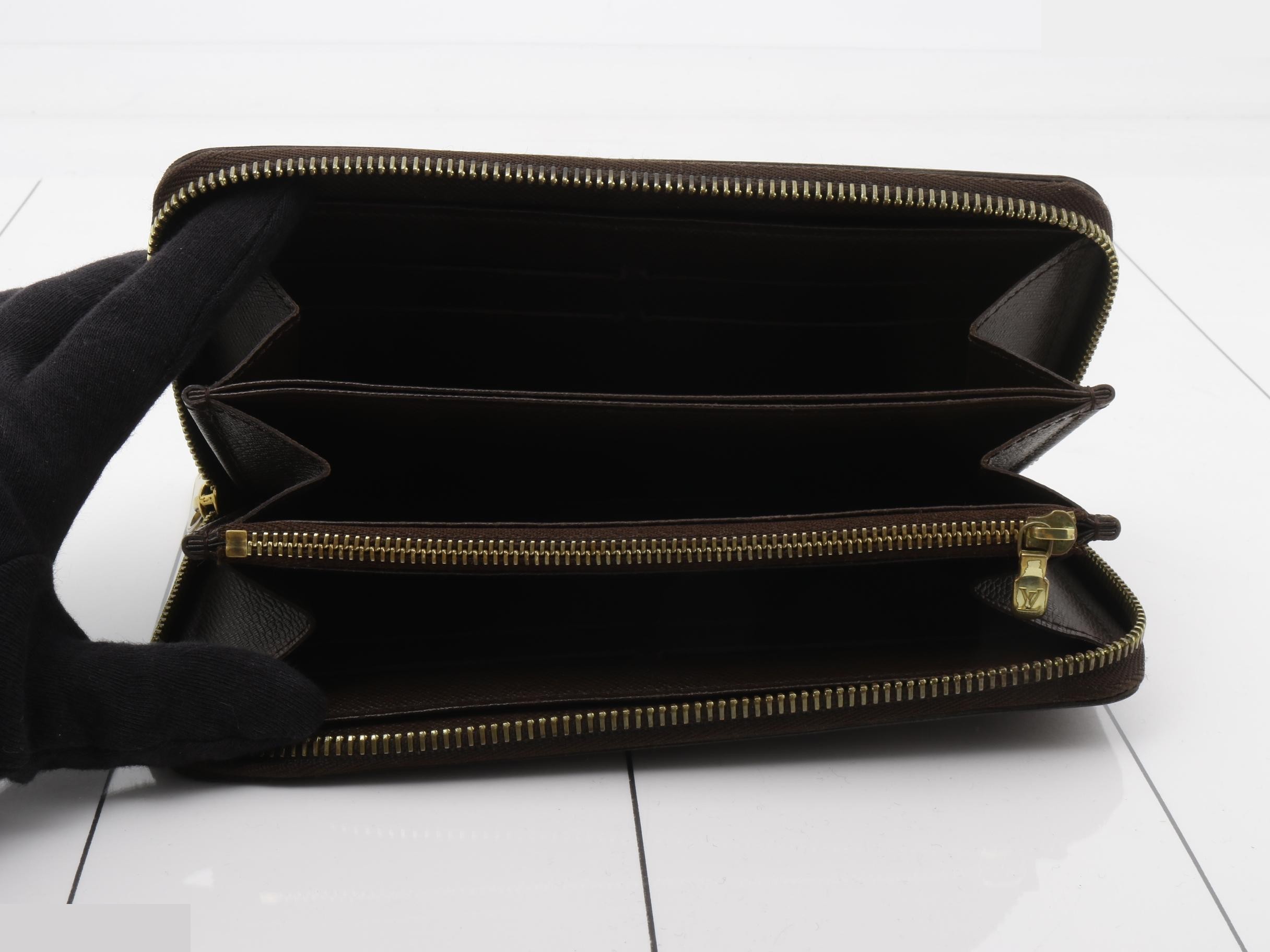Zippy Wallet — view 4
