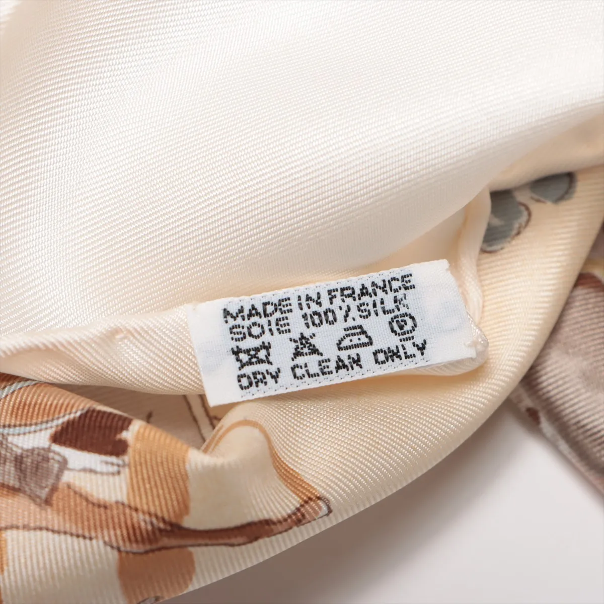 Carre 90 CIRQUE MOLIER (Molier Circus) Scarf, Silk, Ivory. Shows signs of wear, including snags, — view 7