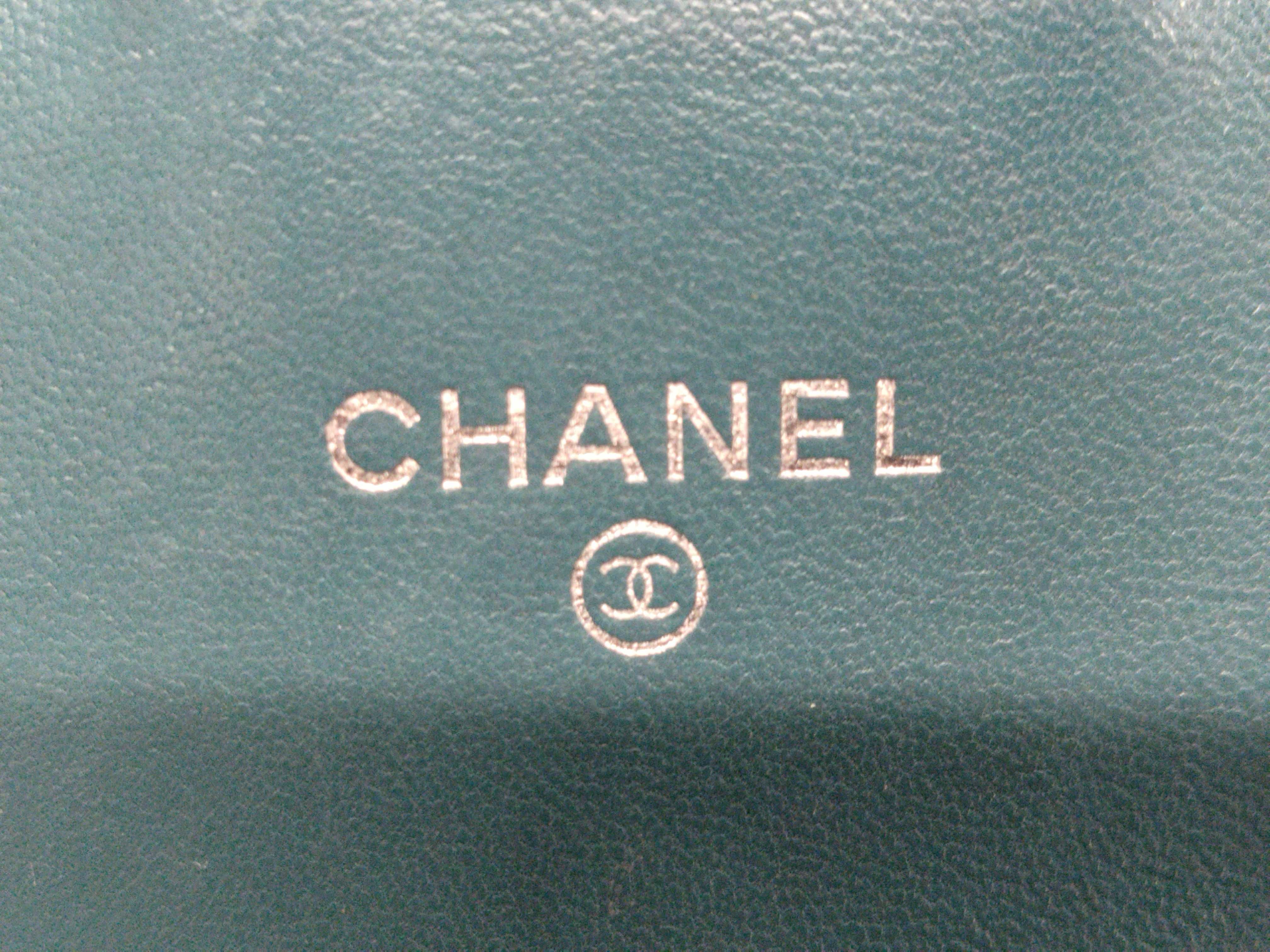V-stitch lambskin flap wallet — view 15