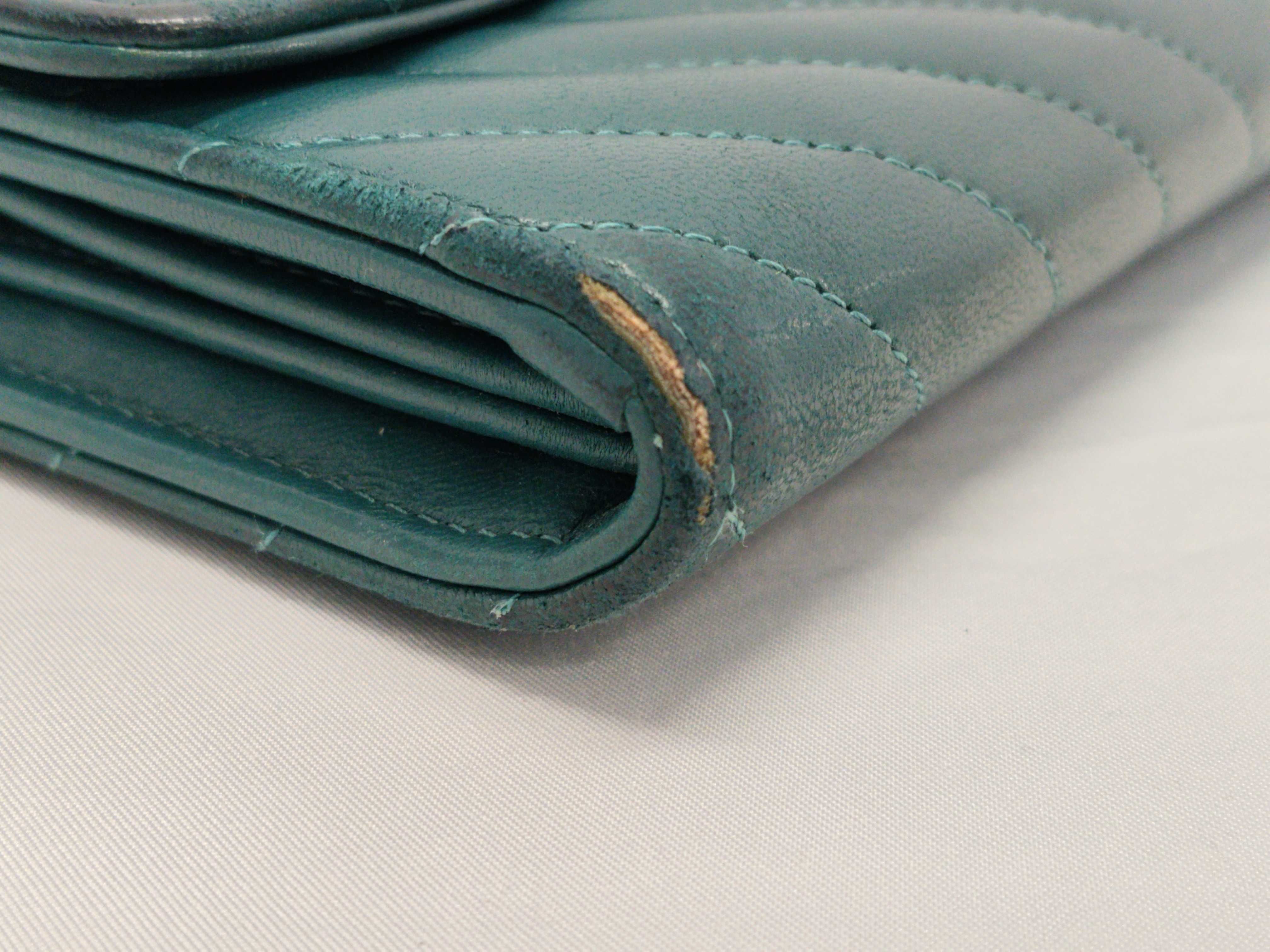 V-stitch lambskin flap wallet — view 4