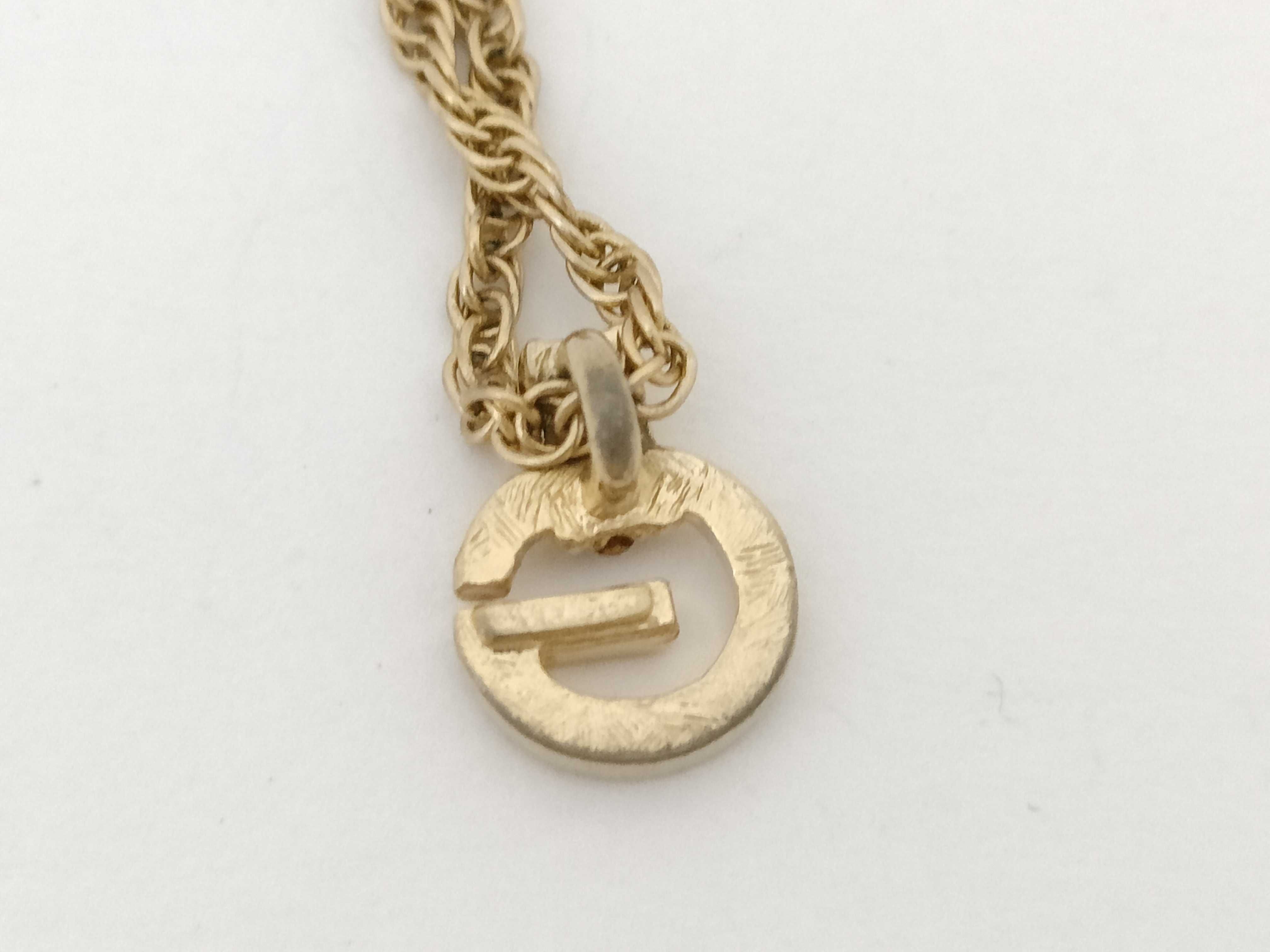Necklace — view 2