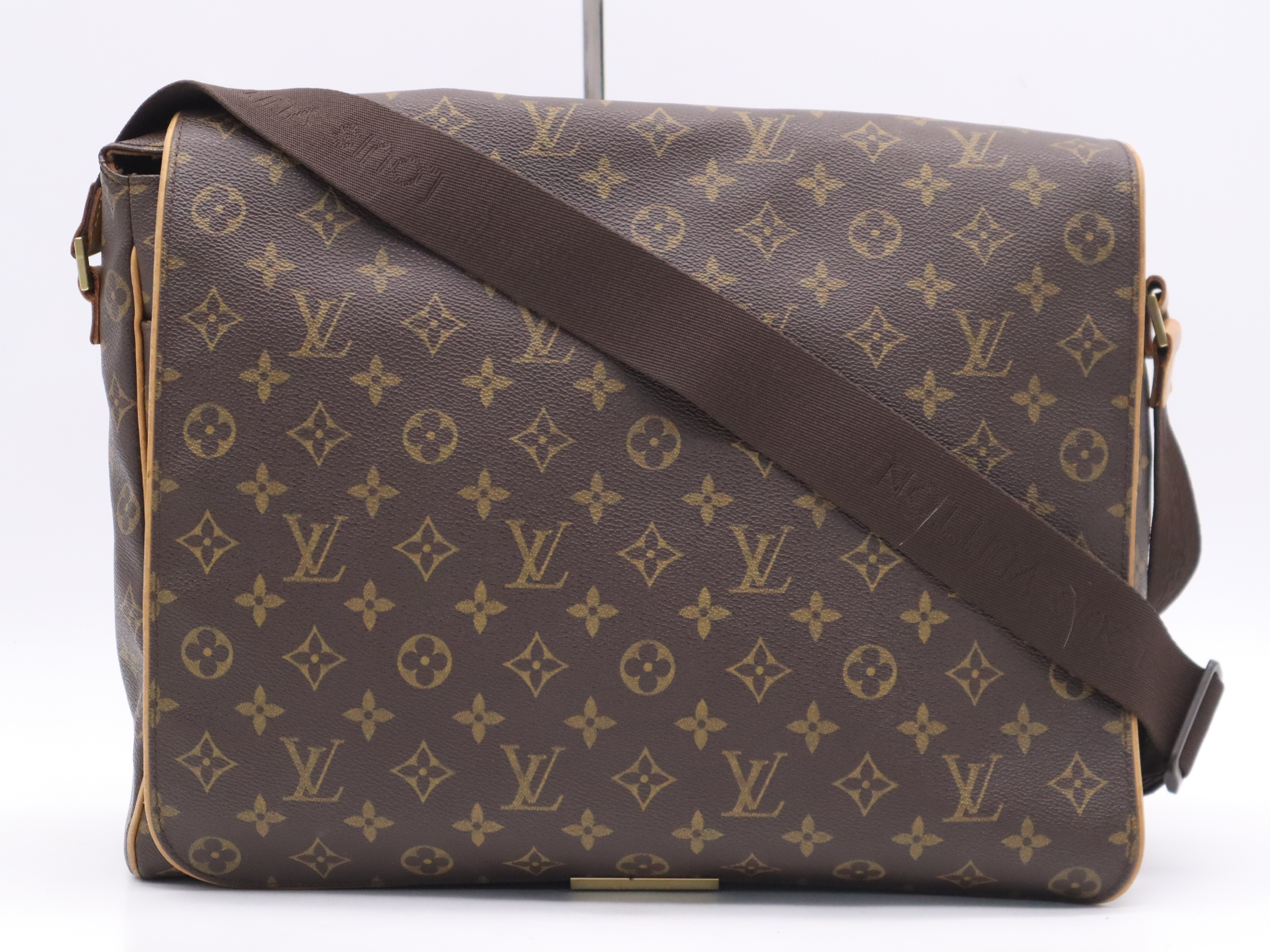 M45257 Monogram Abbesses Shoulder Bag