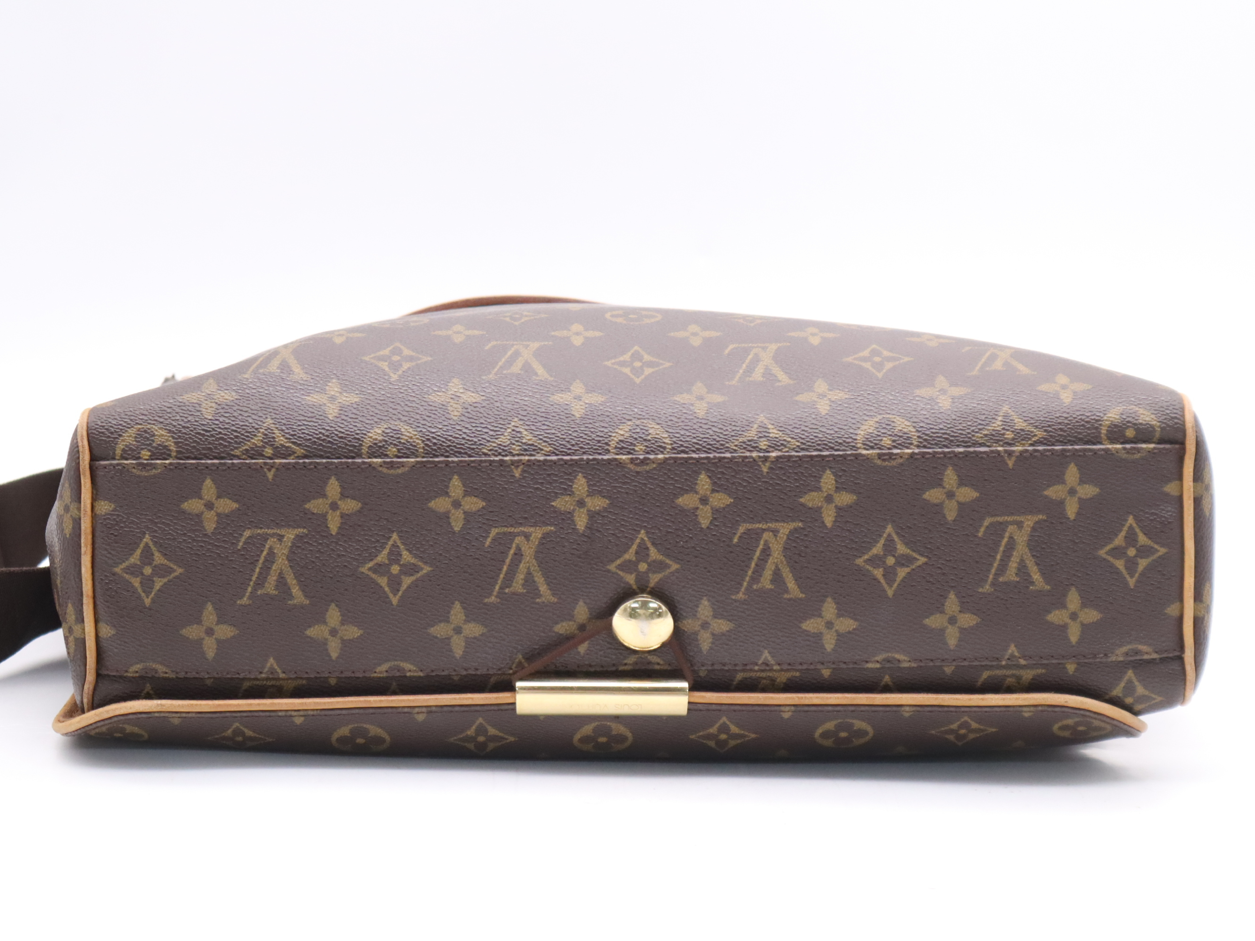 M45257 Monogram Abbesses Shoulder Bag — view 4
