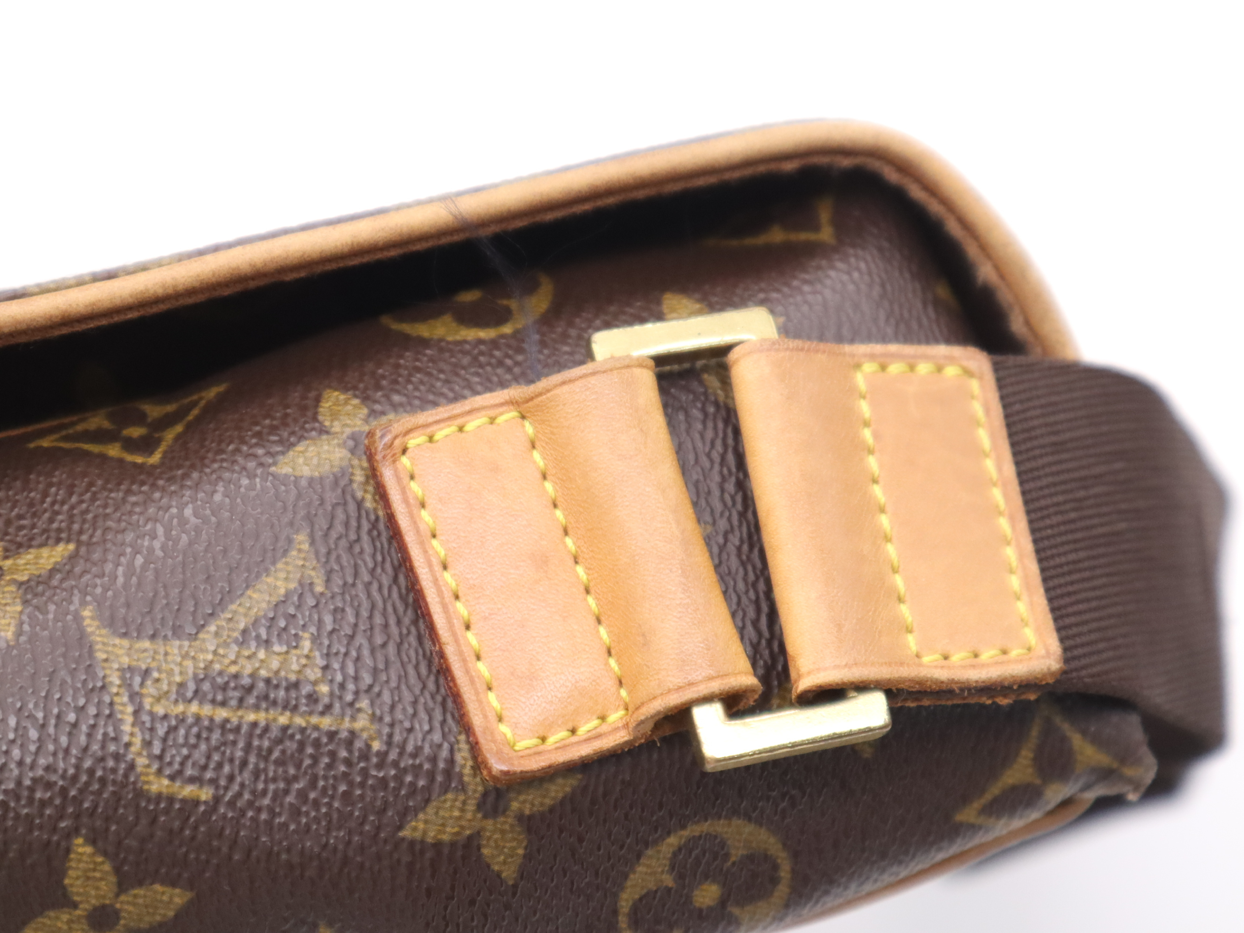 M45257 Monogram Abbesses Shoulder Bag — view 8