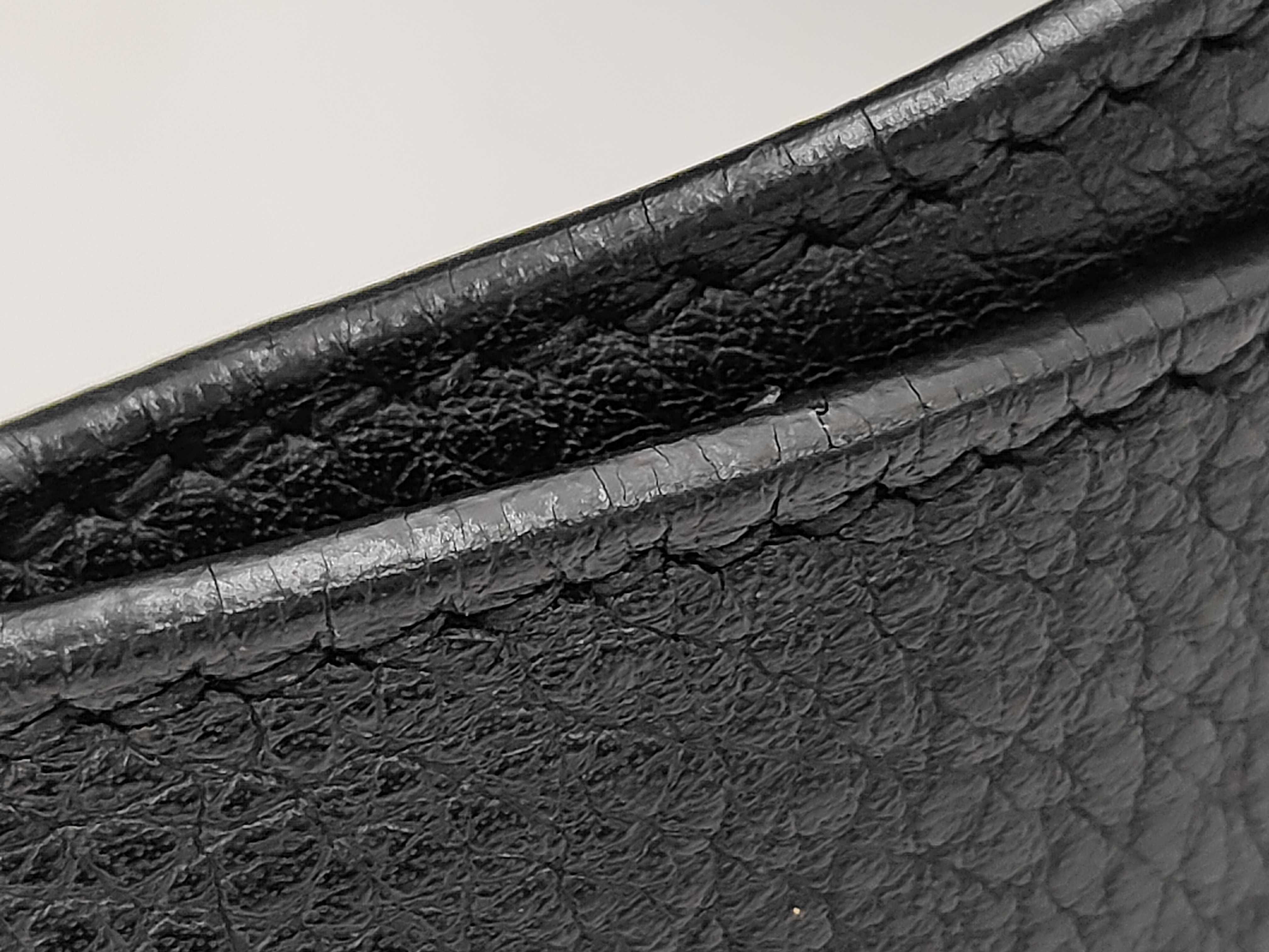 Picotin Lock 22 Silver Hardware Noir [Stamp] K Handbag — view 5